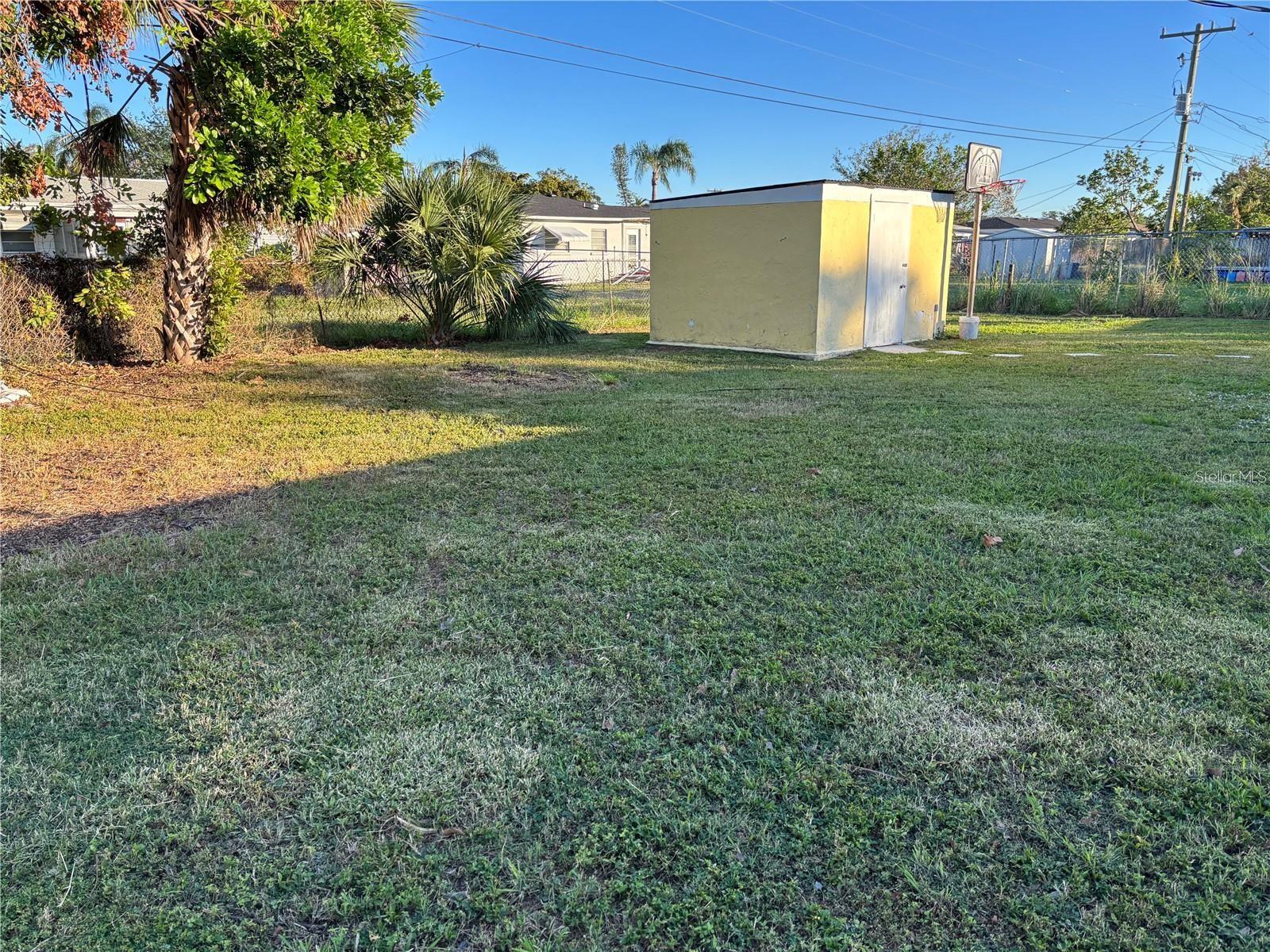 TANGELO PARK FIRST ADD - Residential Lease