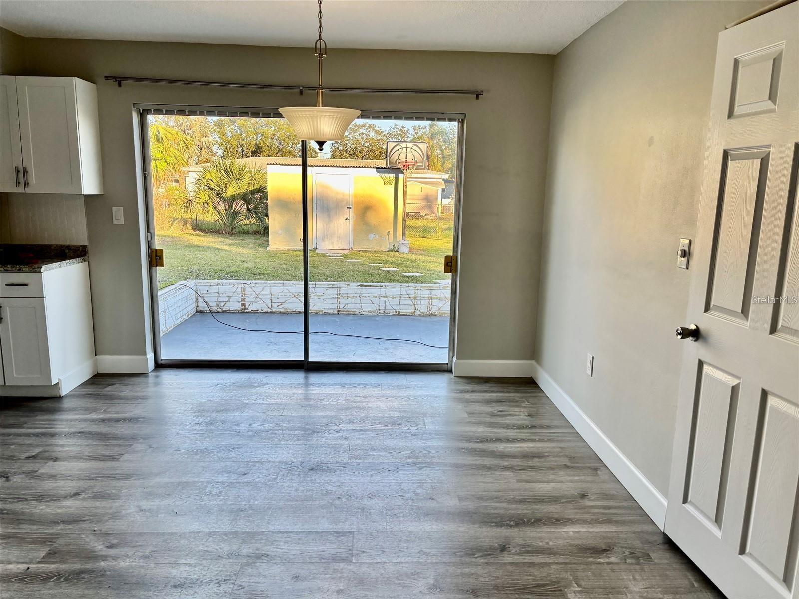 TANGELO PARK FIRST ADD - Residential Lease