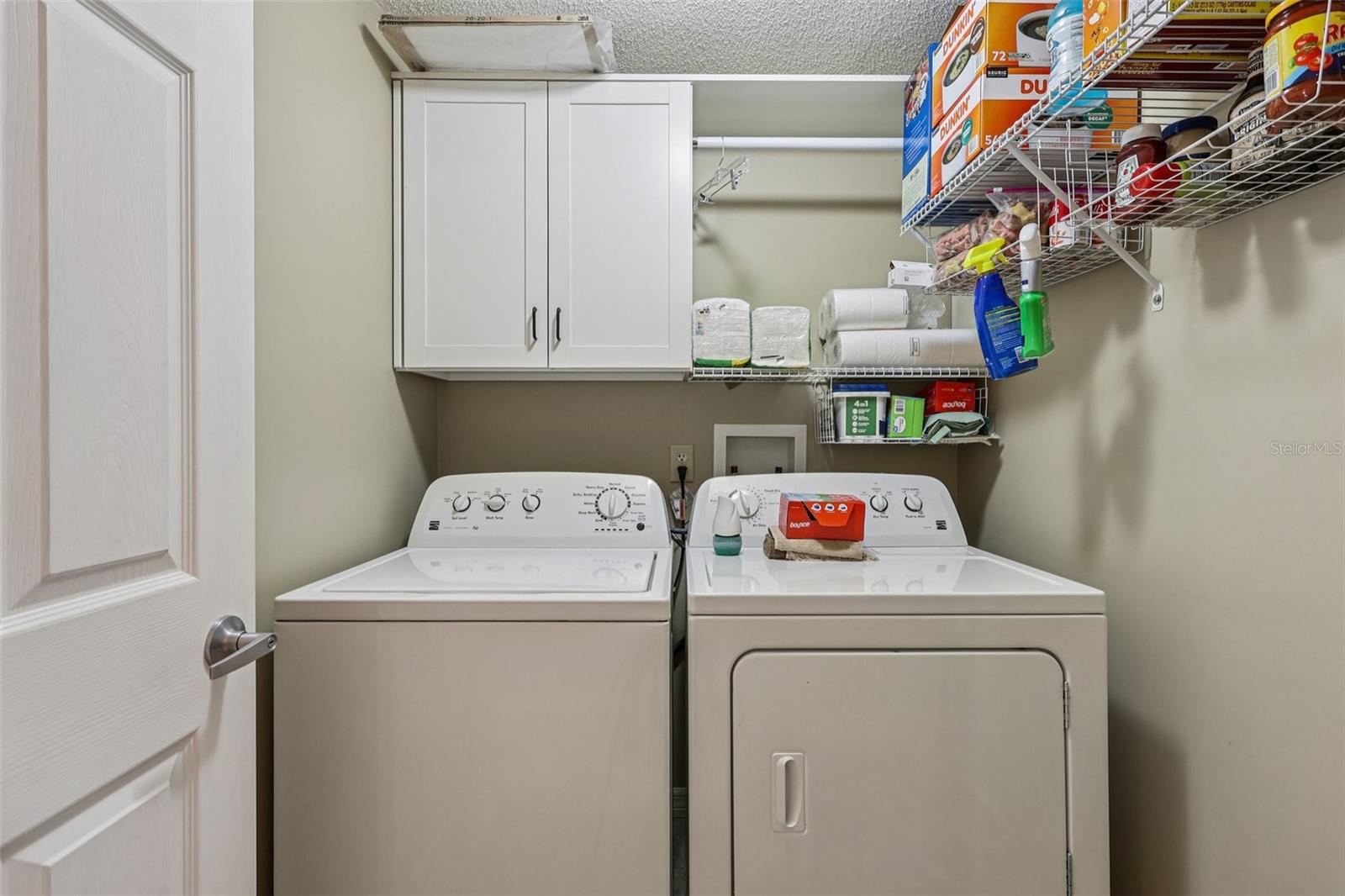 LADY LAKE ORANGE BLOSSOM GARDENS UNIT 08 - Residential