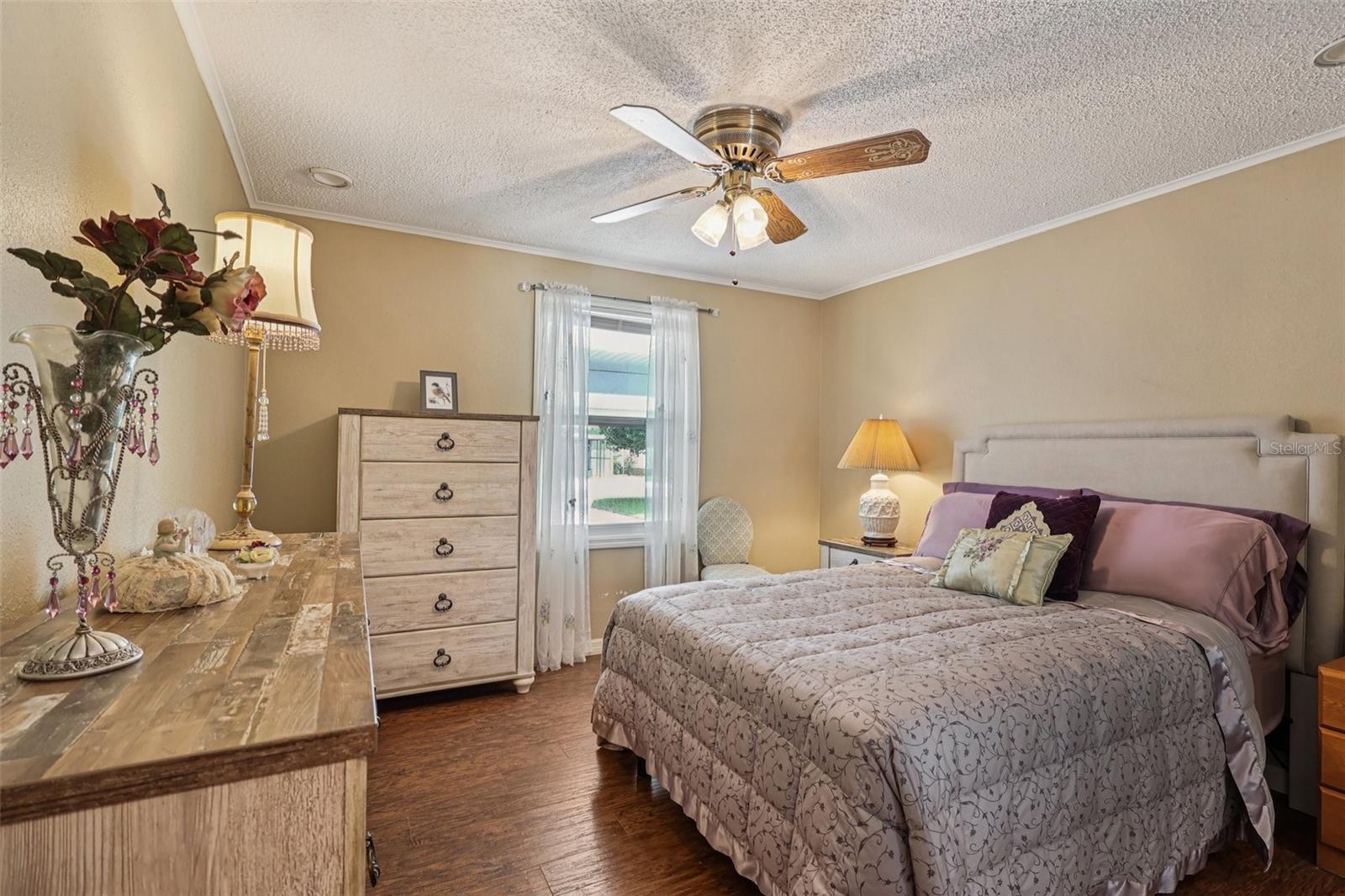LADY LAKE ORANGE BLOSSOM GARDENS UNIT 08 - Residential