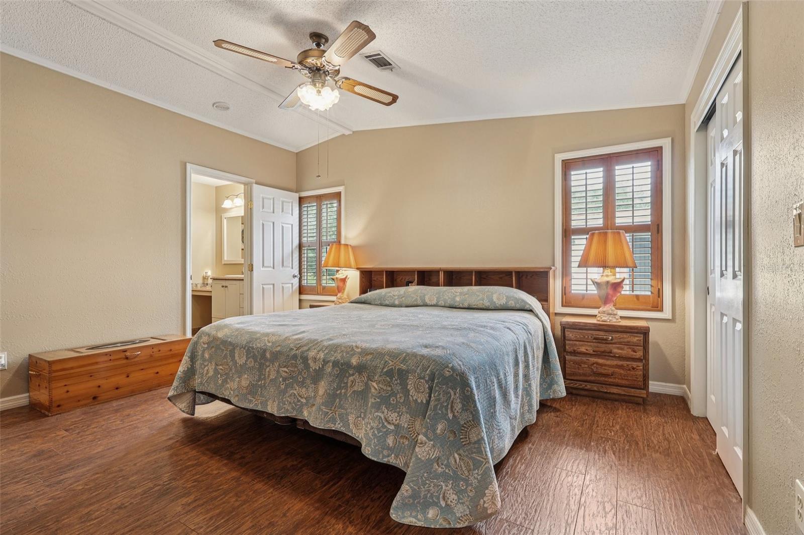 LADY LAKE ORANGE BLOSSOM GARDENS UNIT 08 - Residential