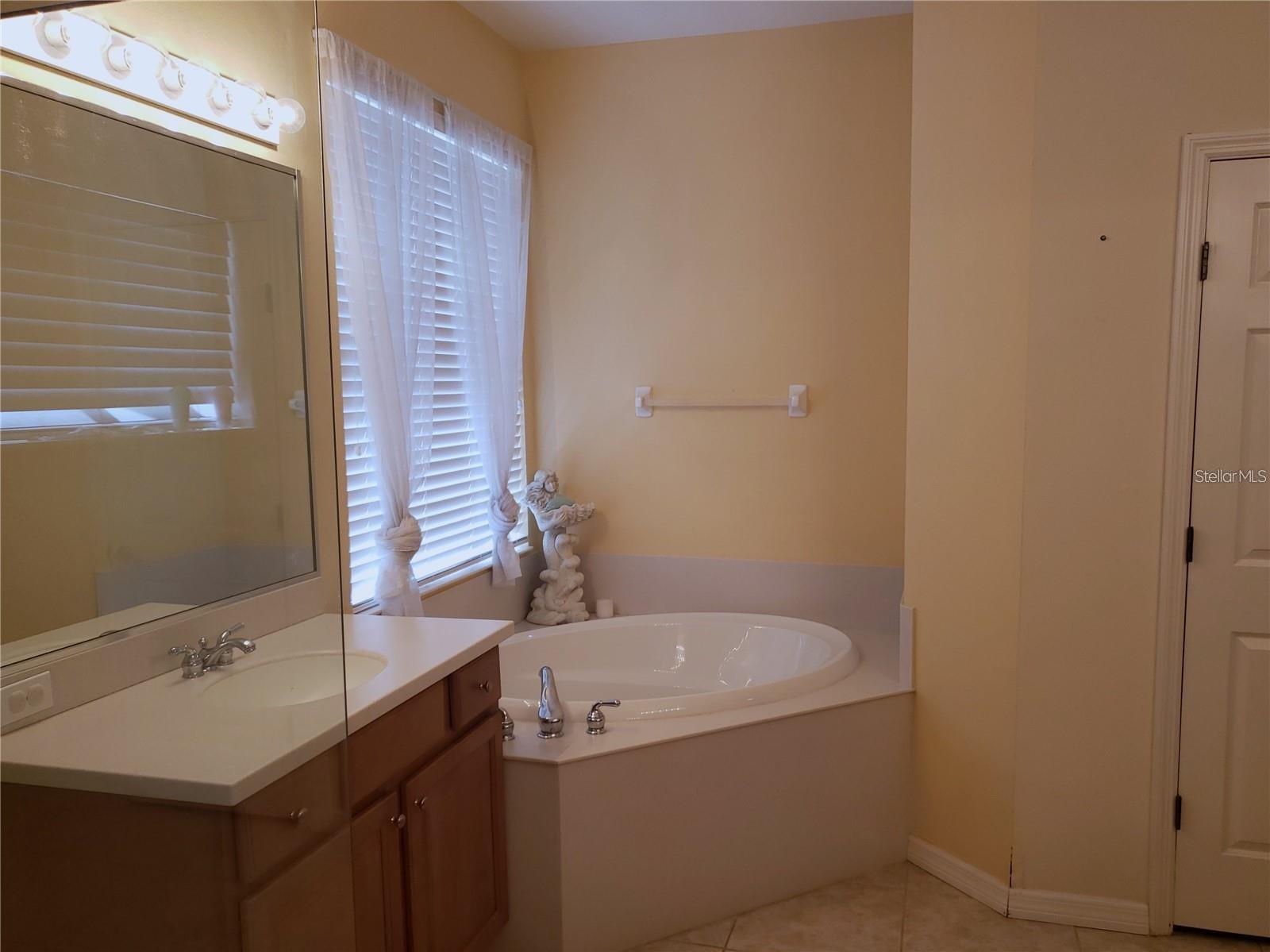 FAIRWAYS AT IMPERIAL LAKEWOODS 2A, 3B&3C - Residential Lease