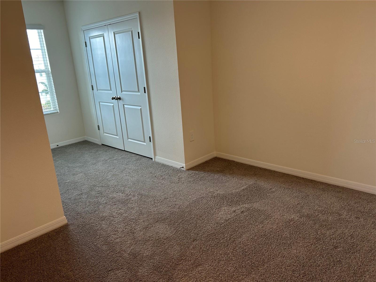 STAR FARMS AT LAKEWOOD RANCH - Residential Lease