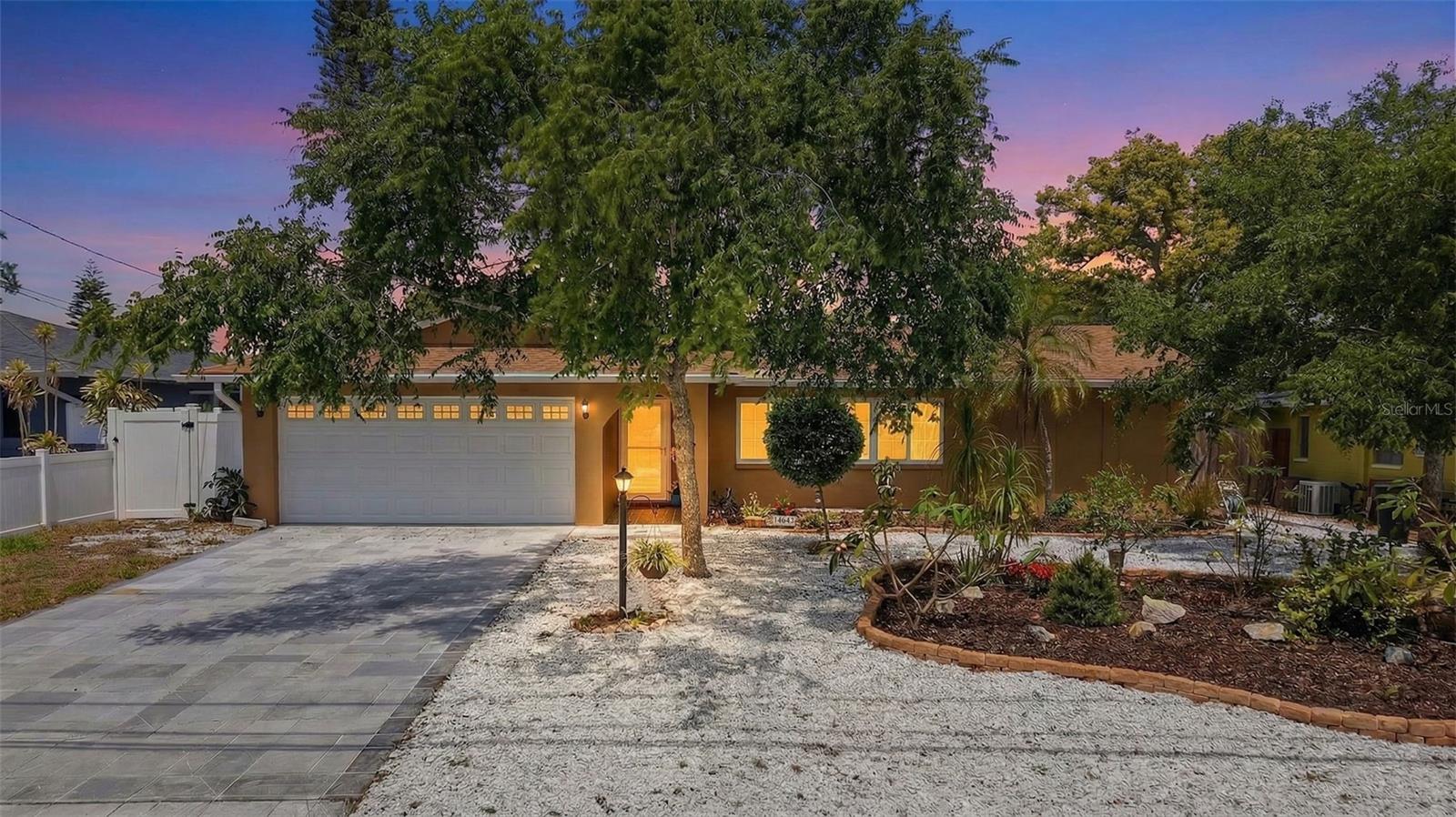 BAYVIEW ESTATES OF INDIAN ROCKS 4TH ADD - Residential