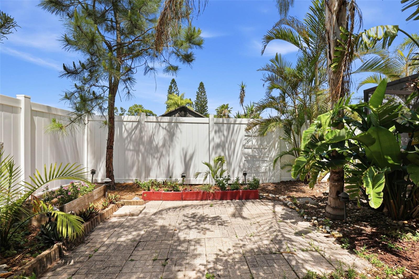 BAYVIEW ESTATES OF INDIAN ROCKS 4TH ADD - Residential