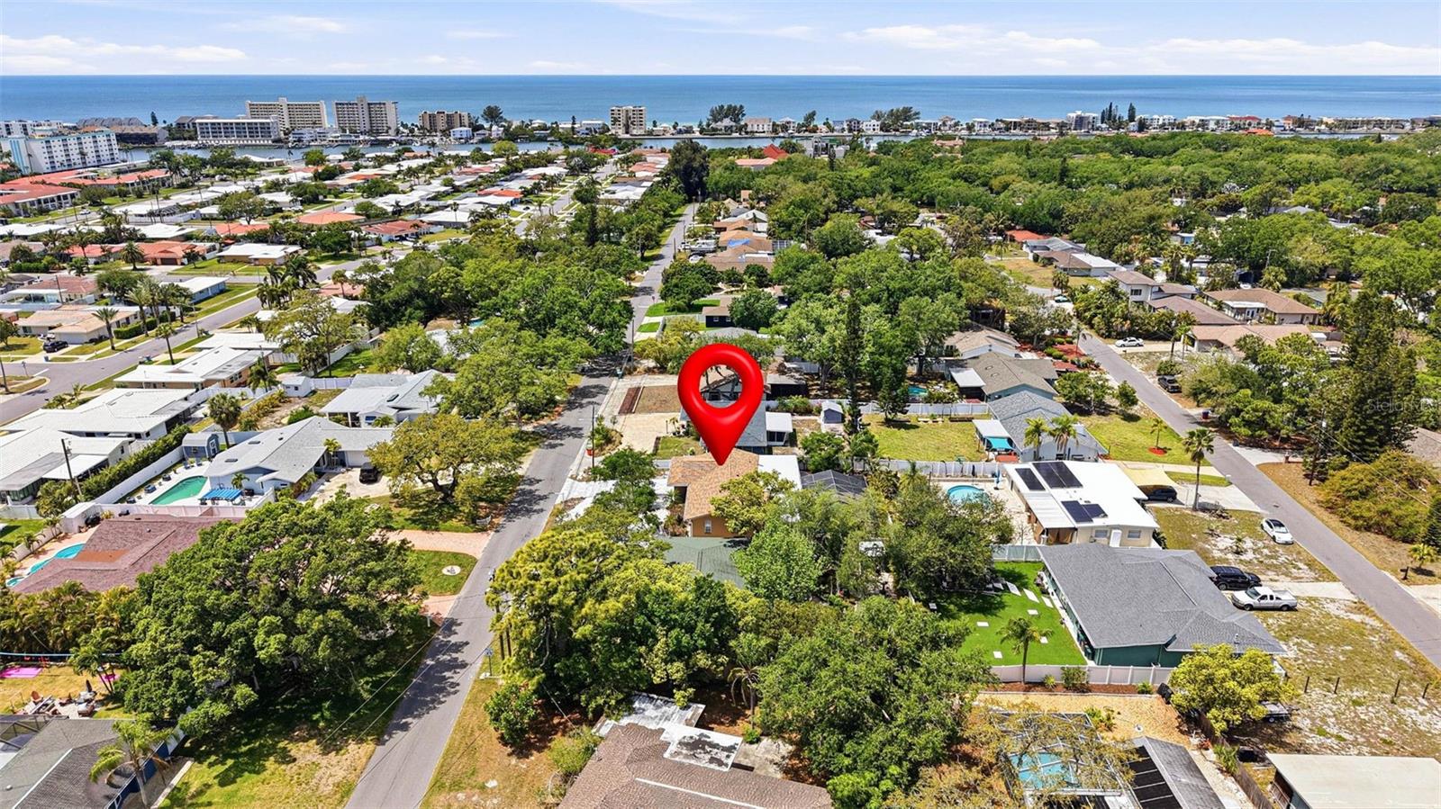 BAYVIEW ESTATES OF INDIAN ROCKS 4TH ADD - Residential