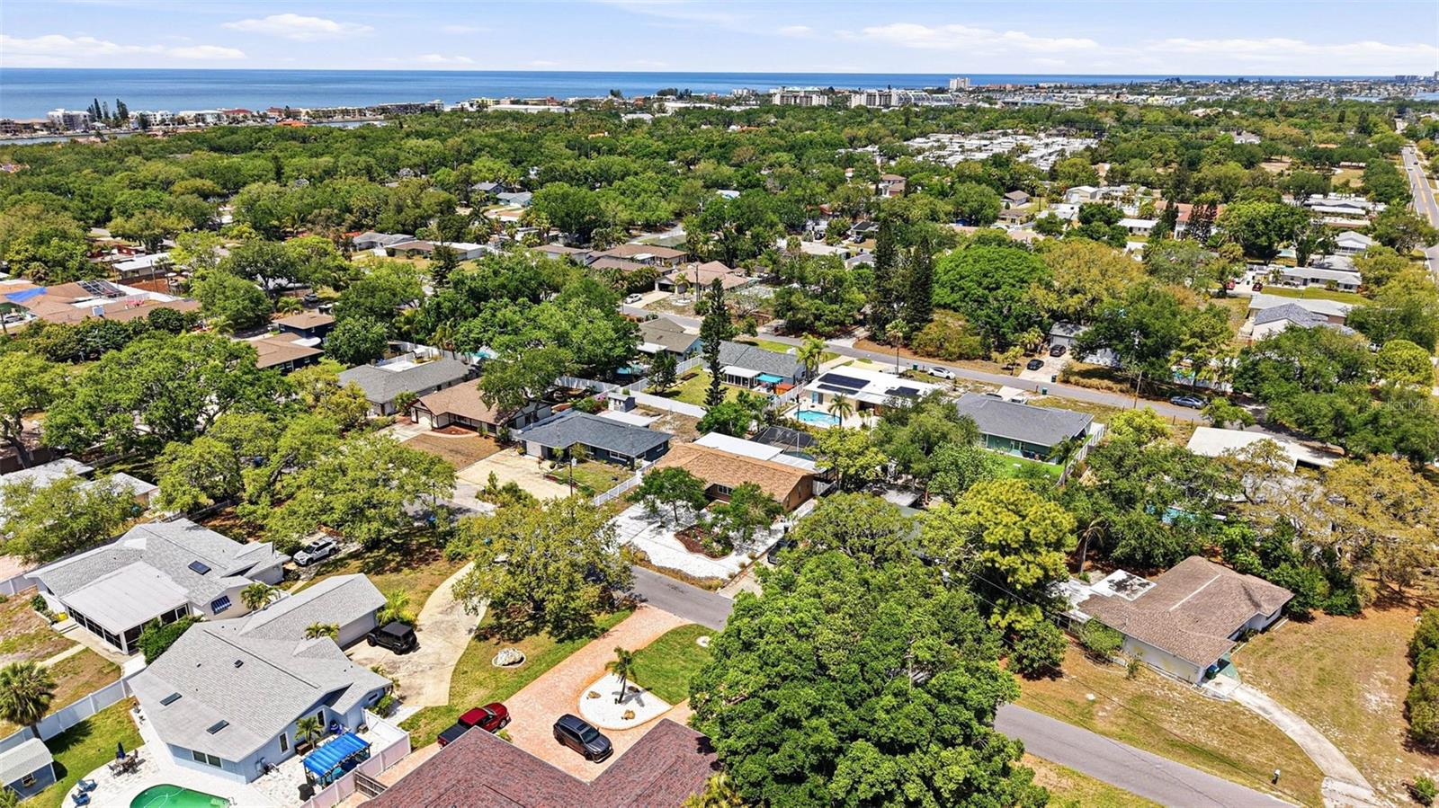 BAYVIEW ESTATES OF INDIAN ROCKS 4TH ADD - Residential