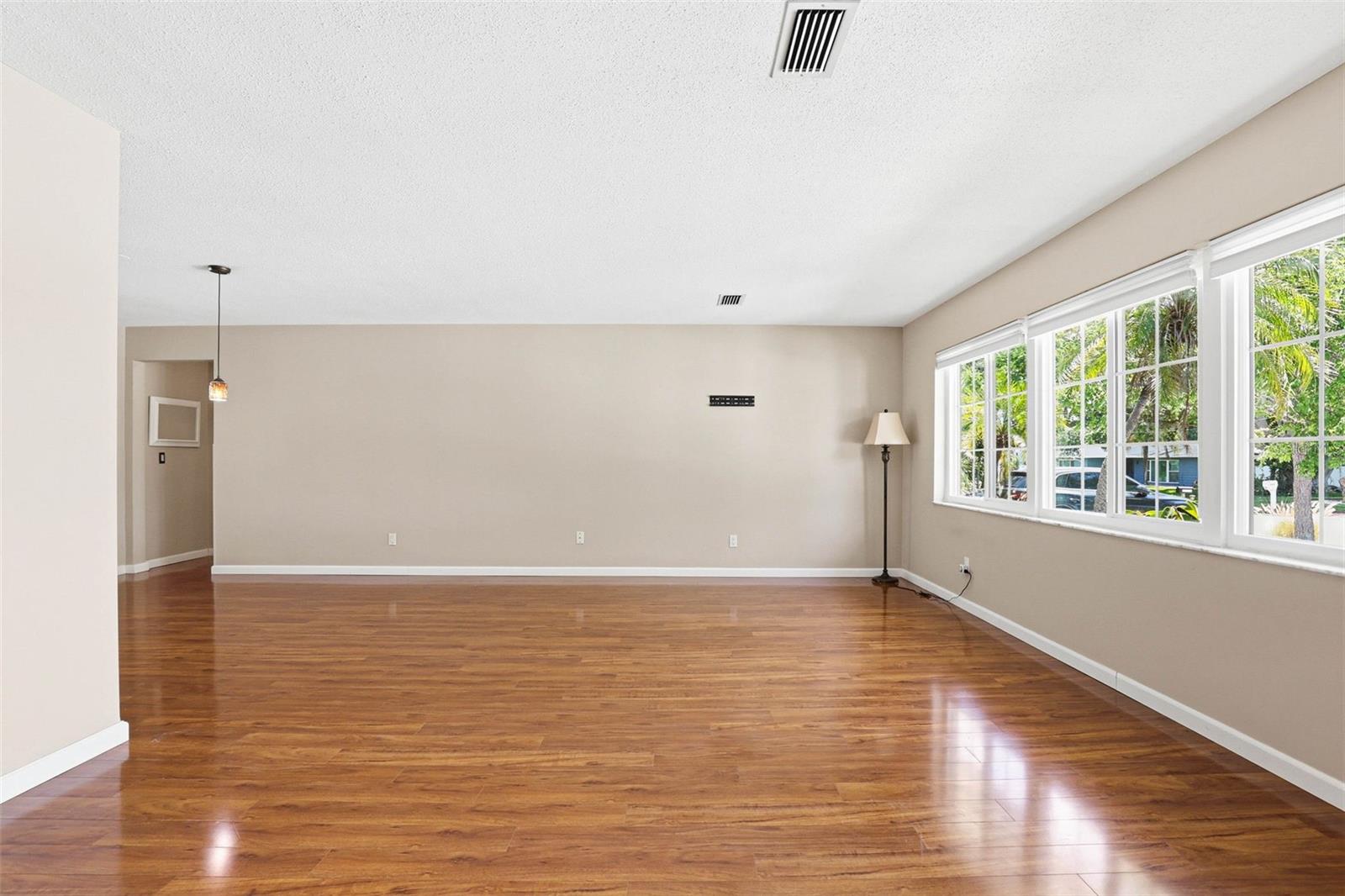 BAYVIEW ESTATES OF INDIAN ROCKS 4TH ADD - Residential