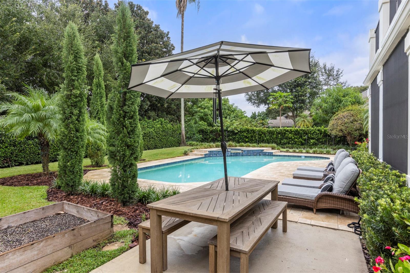 ISLEWORTH - Residential