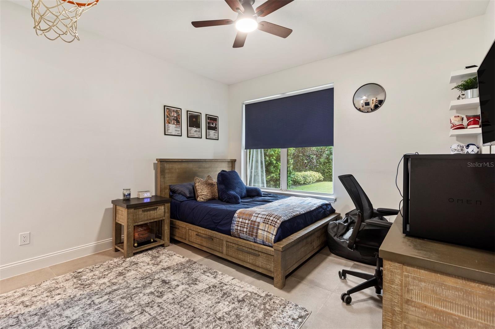 ISLEWORTH - Residential