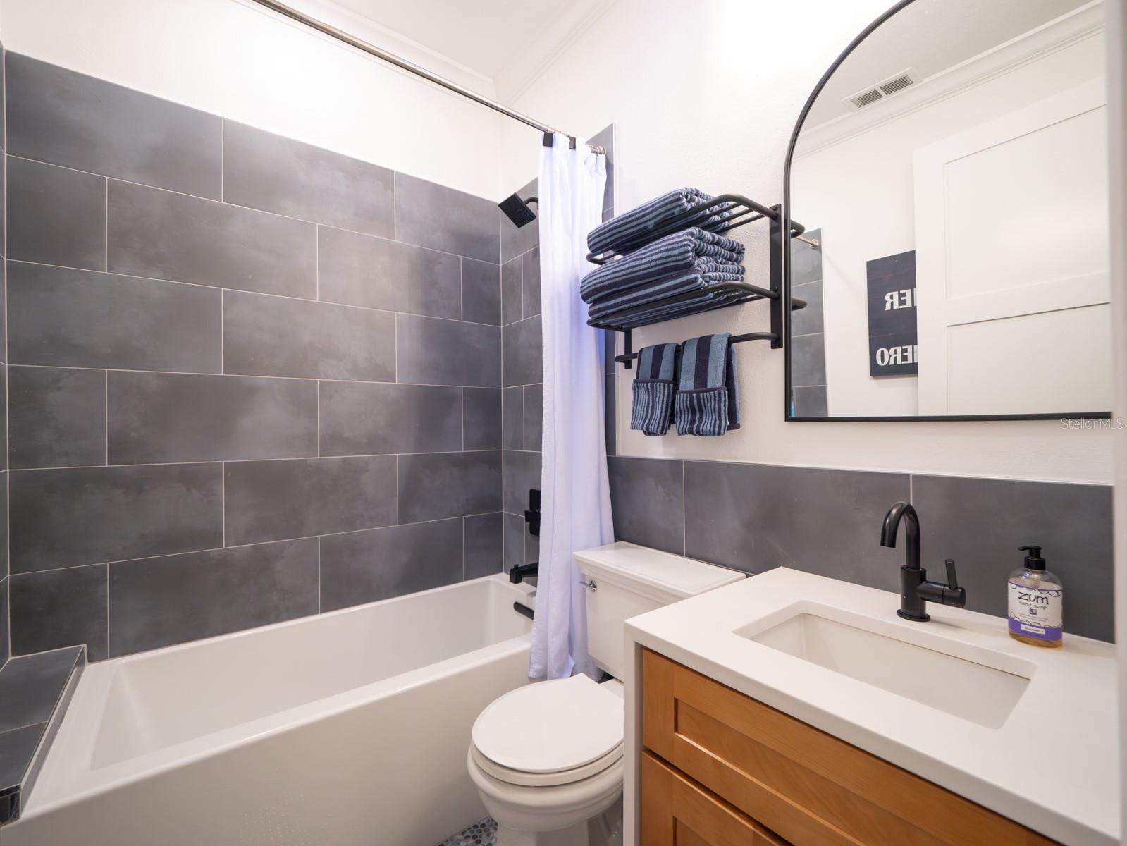 ISLEWORTH - Residential