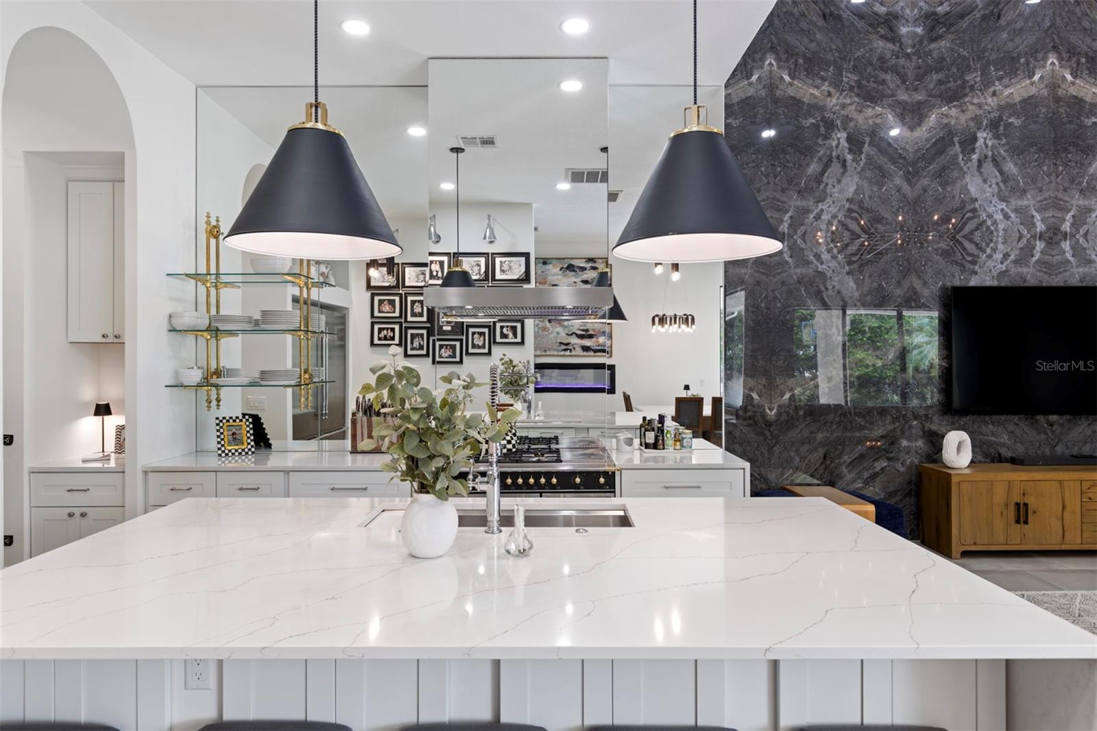 ISLEWORTH - Residential