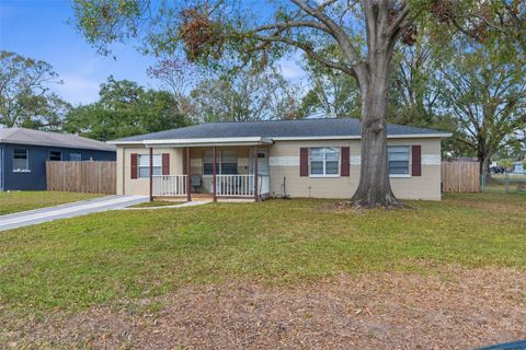 A home in TAMPA