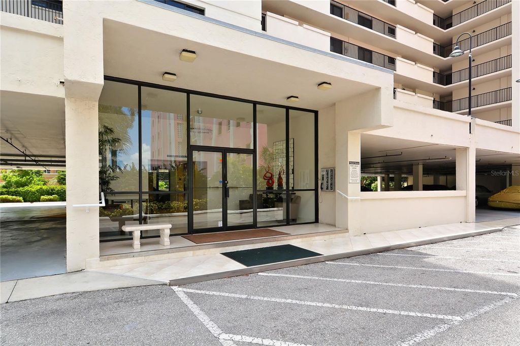 Photo of 11 Sunset Drive #505, Sarasota, FL 34236 (MLS # A4660398)