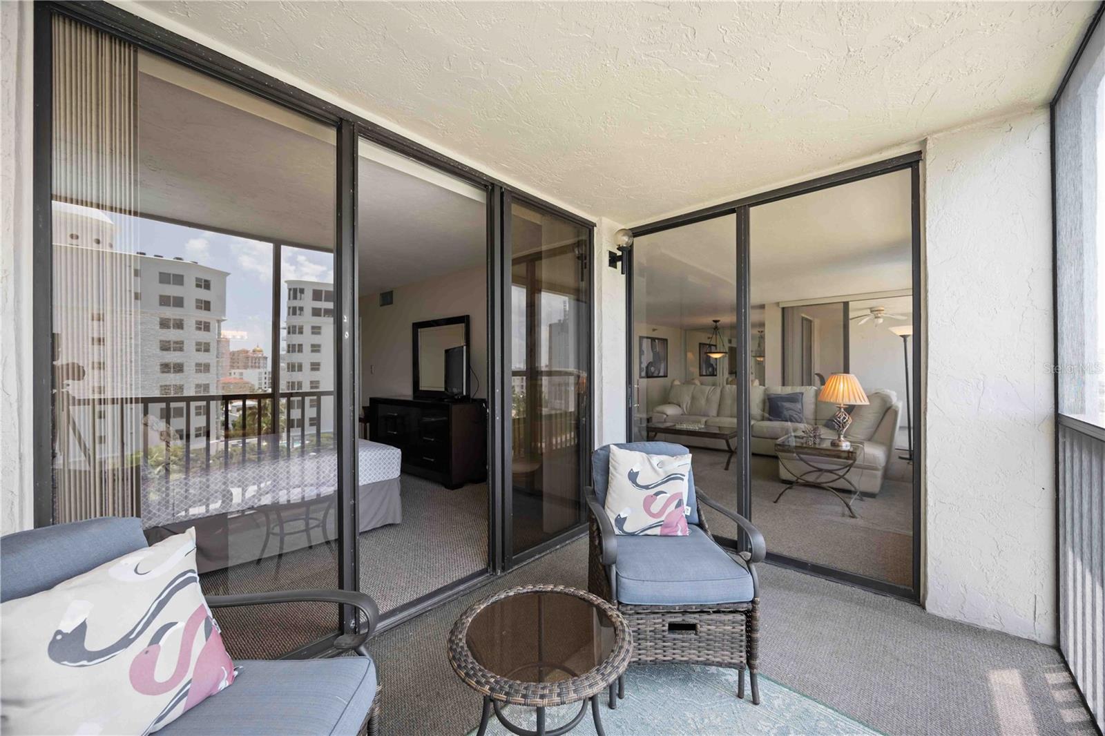 SUNSET TOWER - Residential