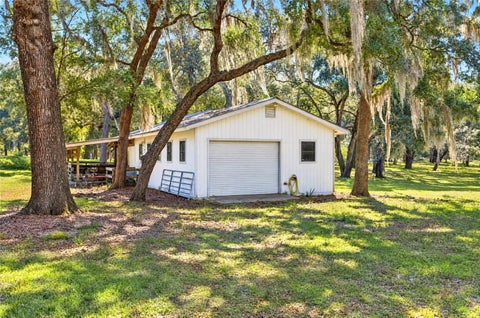 Tiny photo for 2750 NE 175th Street Road, Citra, FL 32113 (MLS # OM733894)