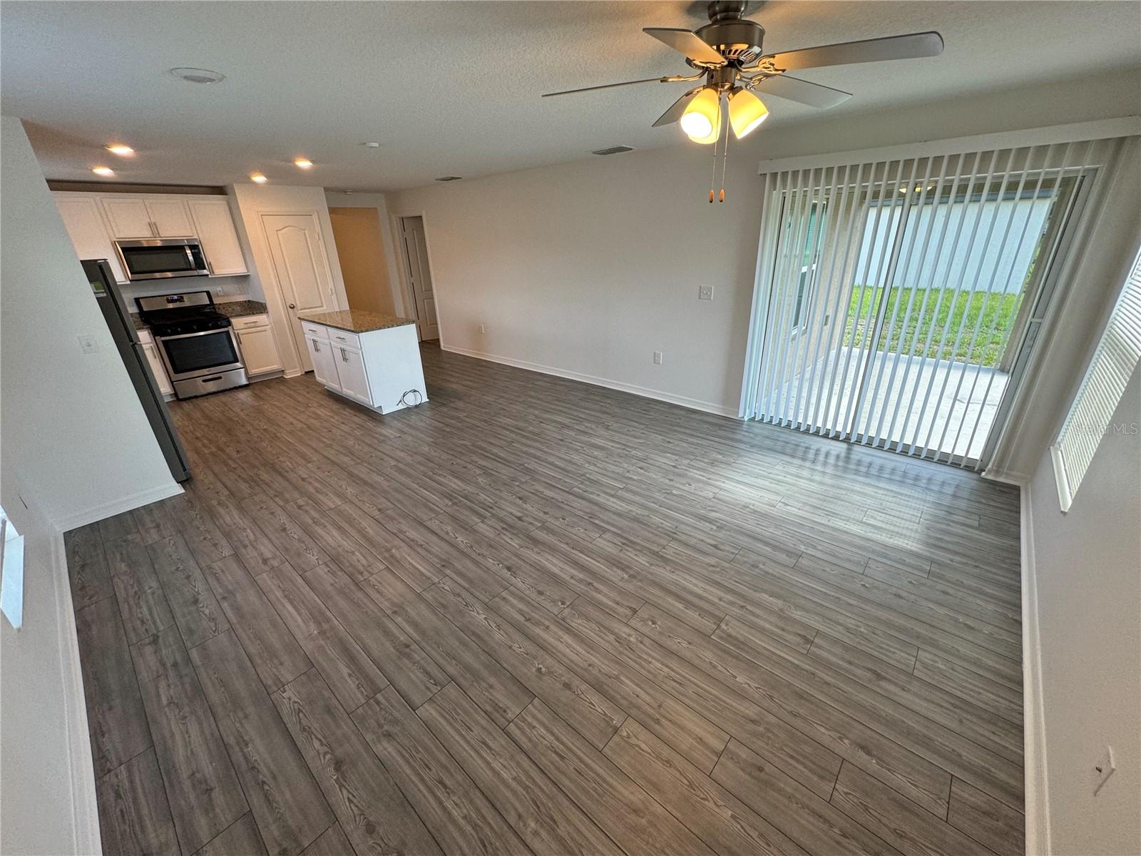 233 KENSINGTON VIEW BOULEVARD