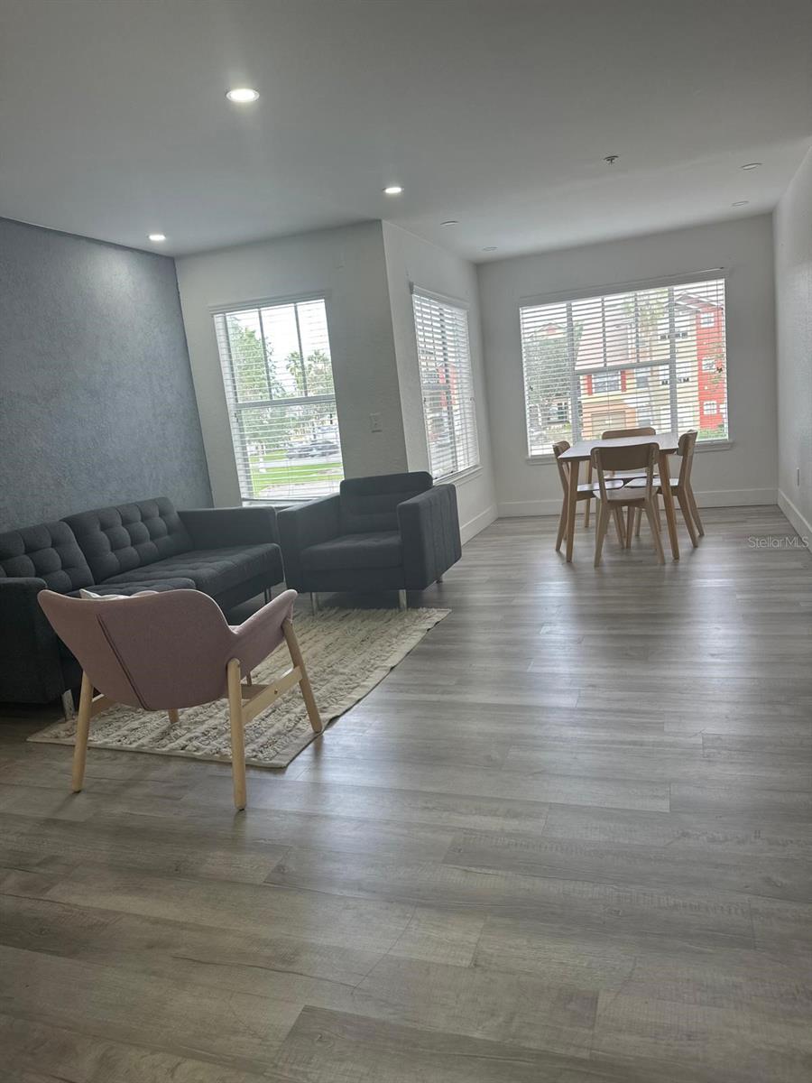 VILLAS DEL SOL AT KISSIMMEE CONDO - Residential