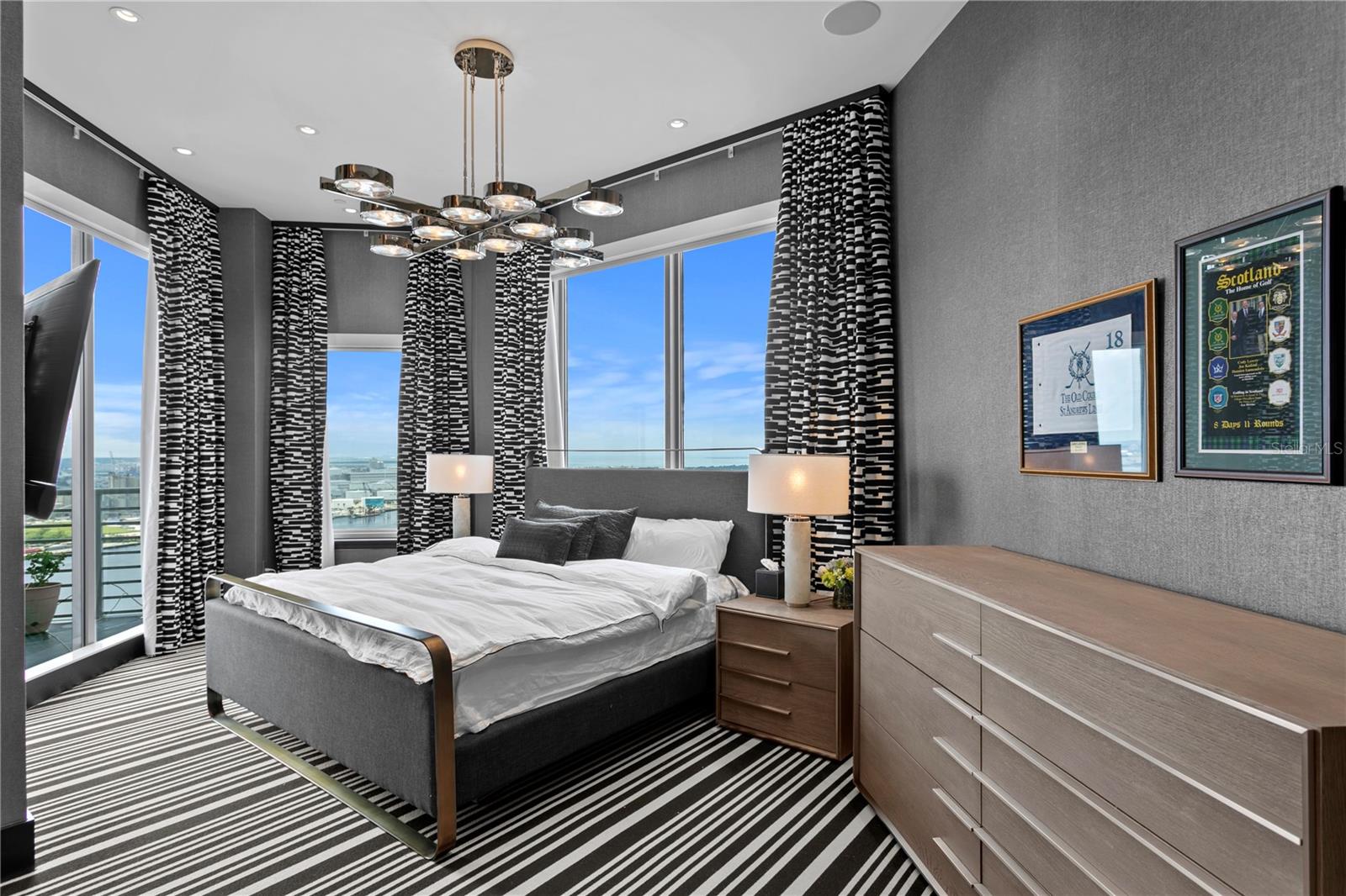 TOWERS OF CHANNELSIDE CONDOMIN - Residential