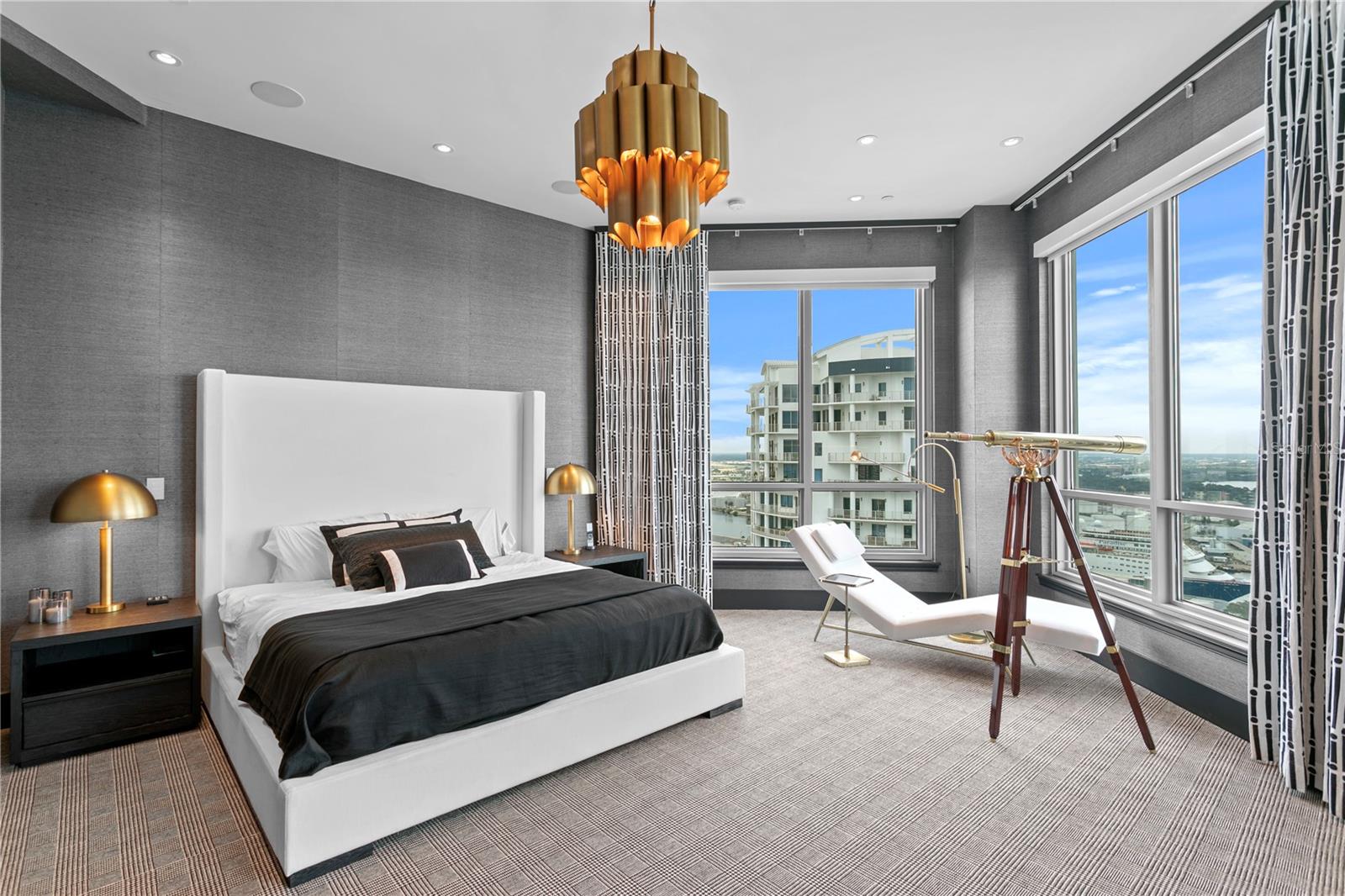 TOWERS OF CHANNELSIDE CONDOMIN - Residential