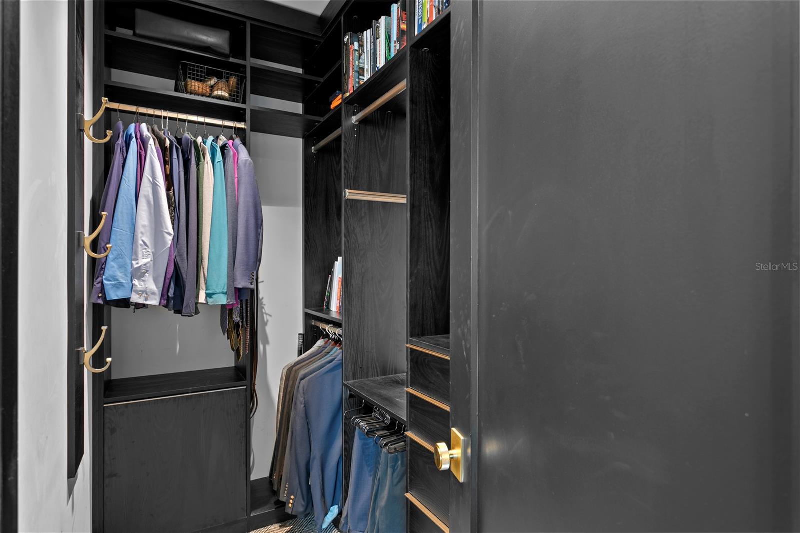 TOWERS OF CHANNELSIDE CONDOMIN - Residential