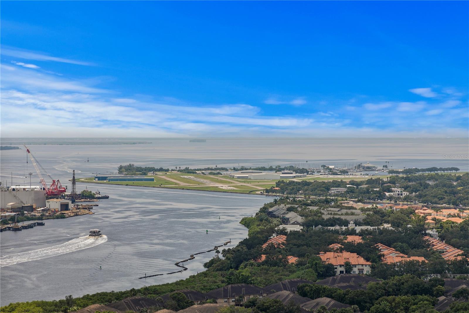 TOWERS OF CHANNELSIDE CONDOMIN - Residential