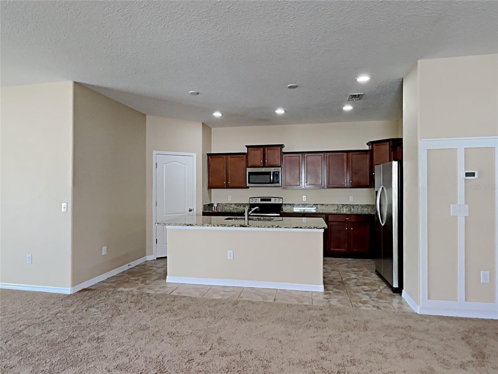 AYERSWORTH GLEN - Residential