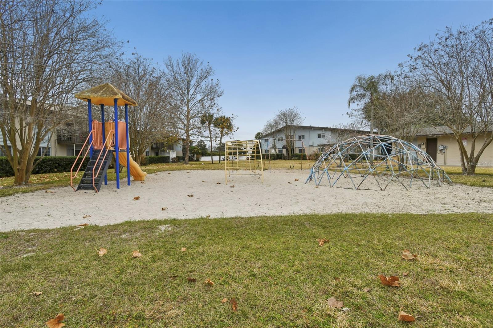 WATERFALL COVE - Residential