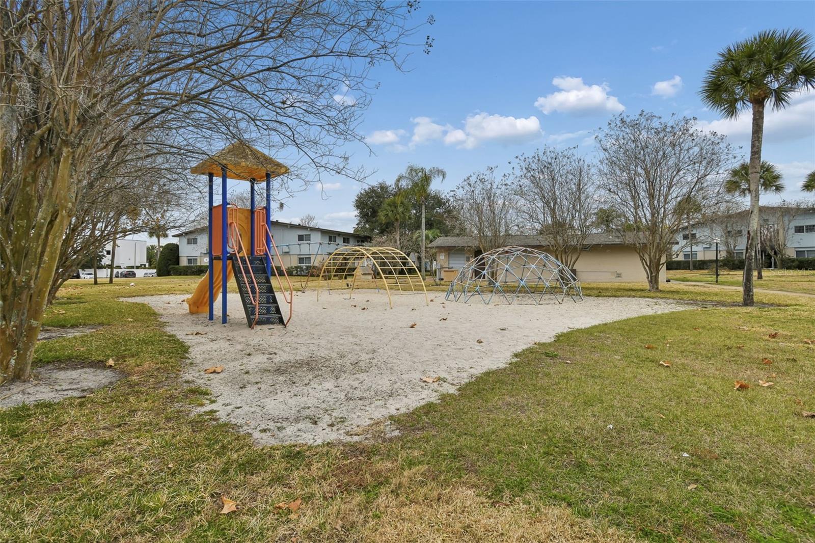 WATERFALL COVE - Residential