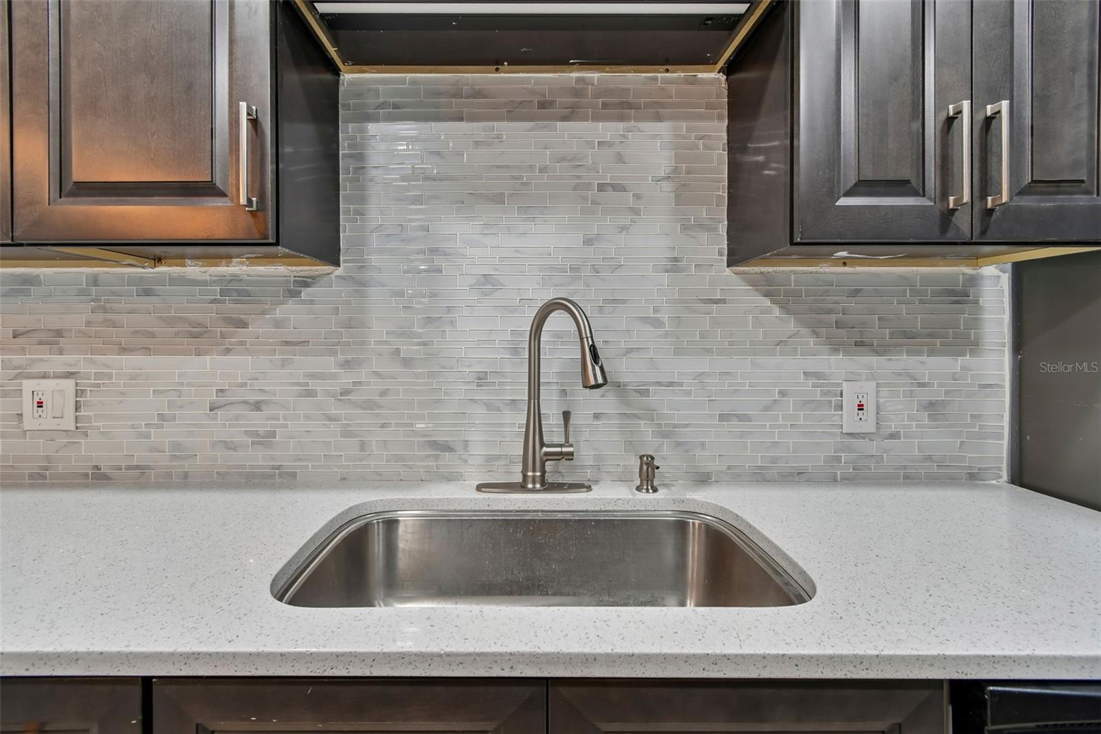 WATERFALL COVE - Residential