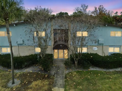 Photo of 1695 Lee Road #E215, Winter Park, FL 32789 (MLS # O6383089)