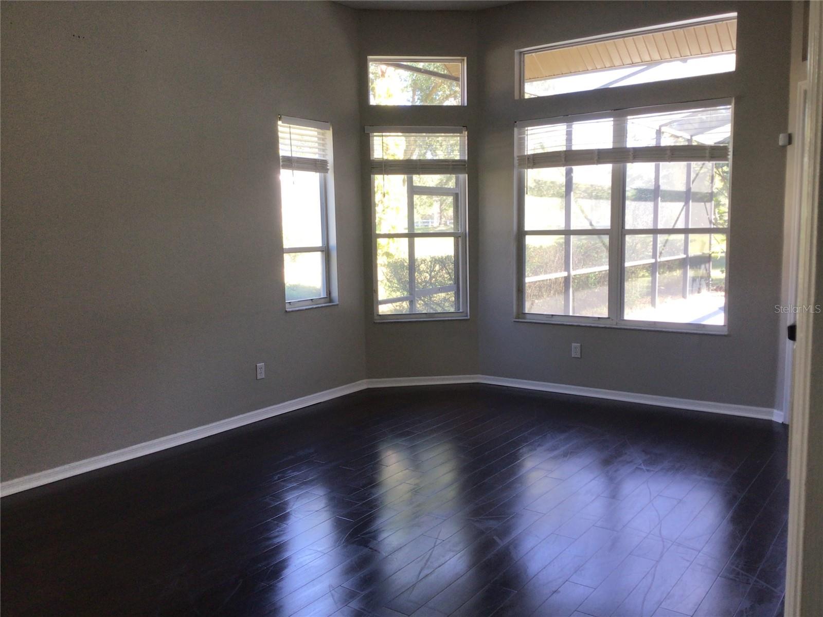 ESTATES AT WINDERMERE - Residential Lease