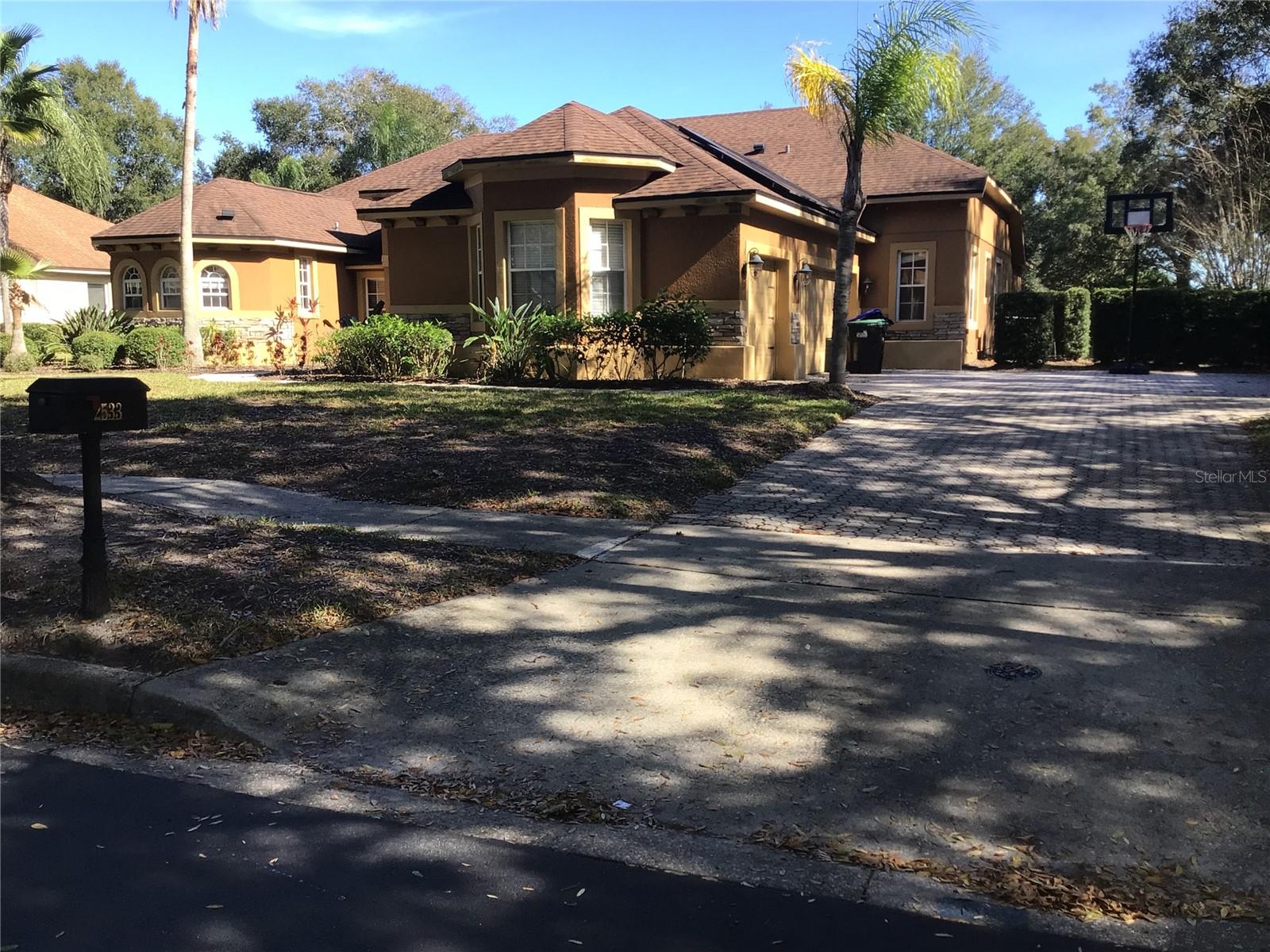 ESTATES AT WINDERMERE - Residential Lease