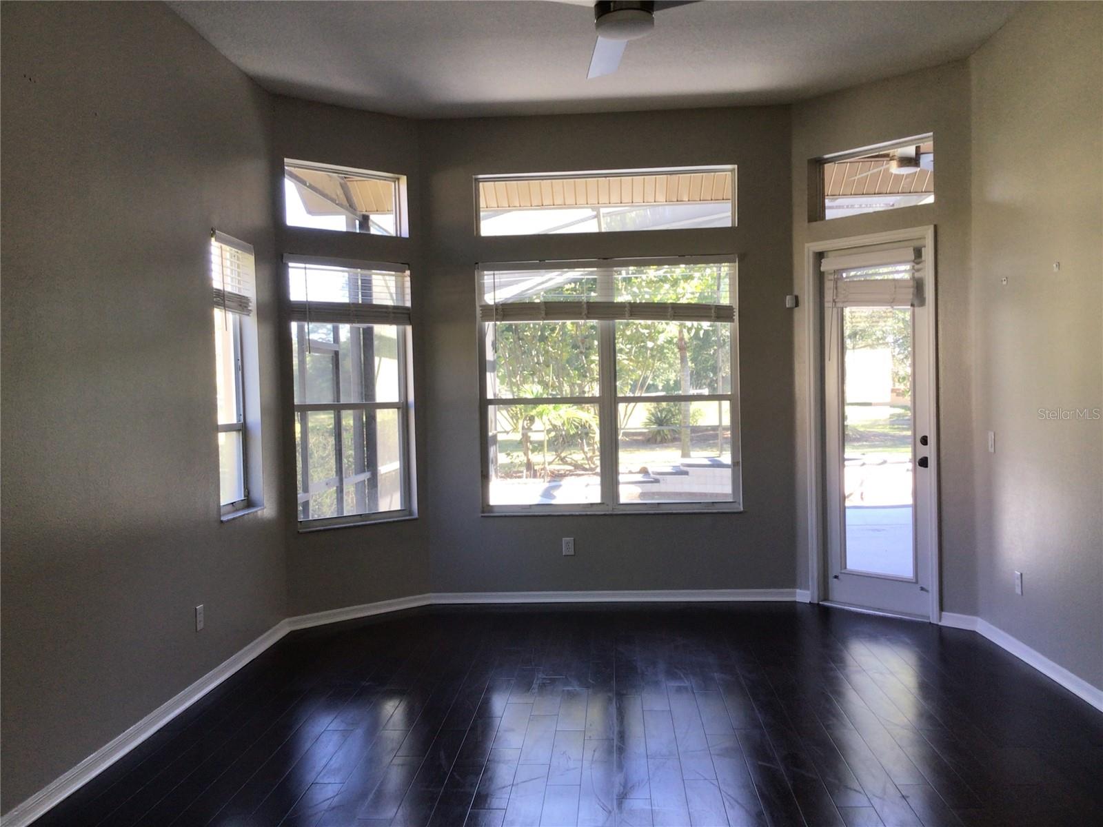 ESTATES AT WINDERMERE - Residential Lease