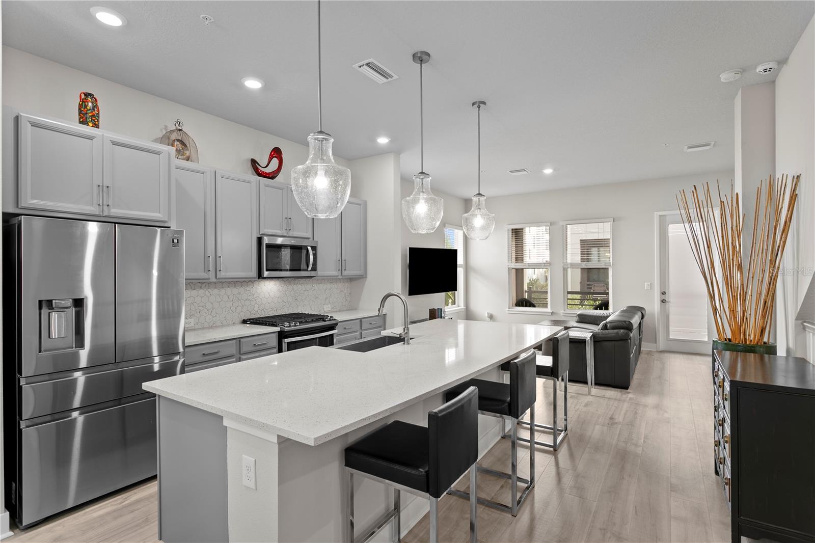 WESTSHORE VILLAGE TOWNHOMES - Residential