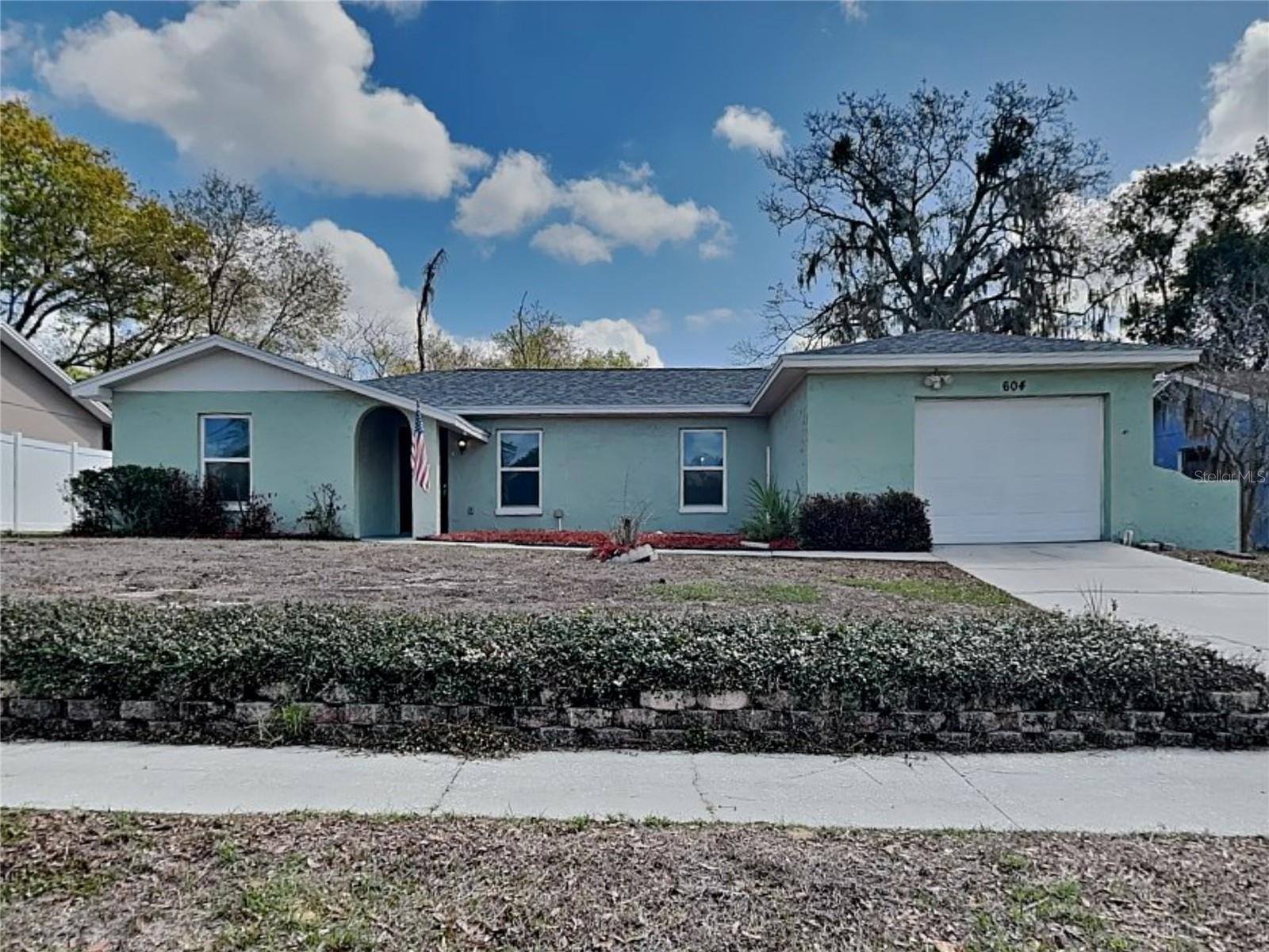 SOUTHWOOD HILLS UNIT 06 - Residential Lease