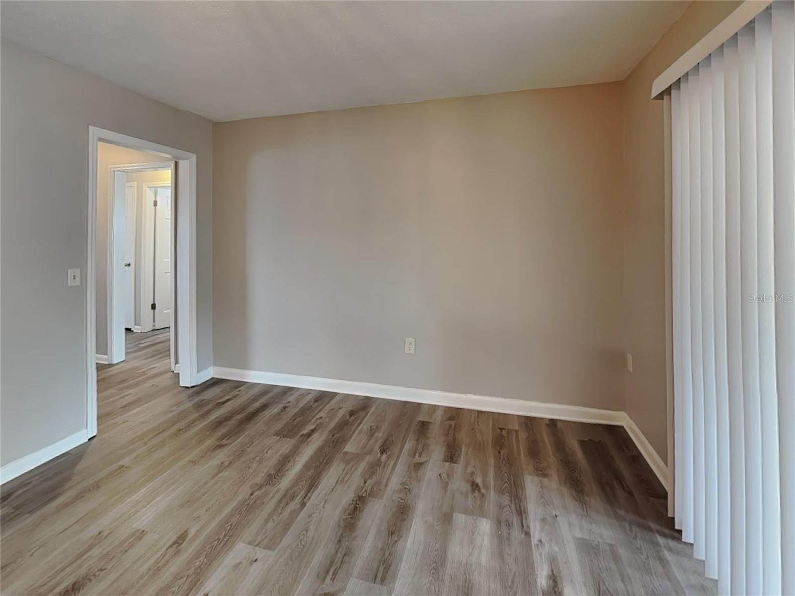 SOUTHWOOD HILLS UNIT 06 - Residential Lease