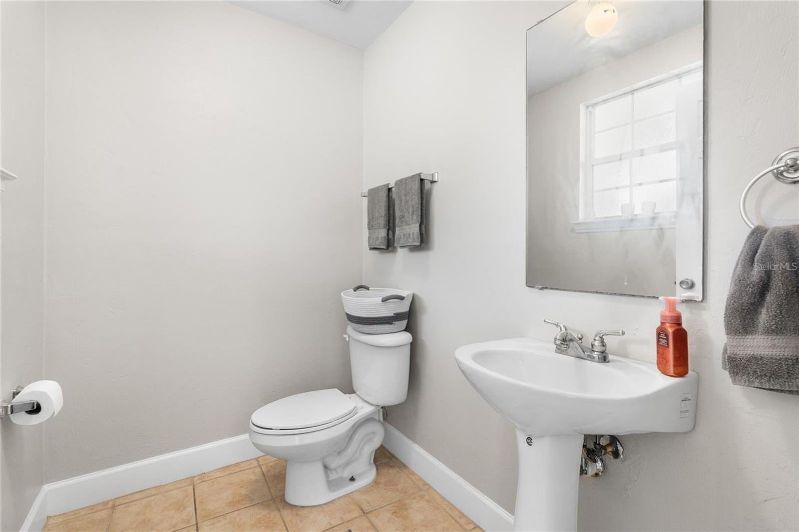 BEACON HILL CONDO - Residential Lease