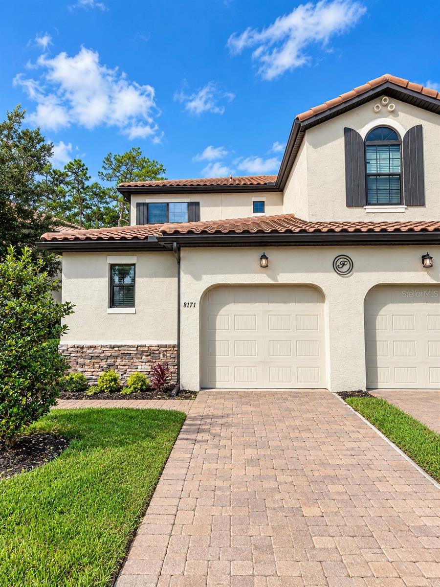 Photo of 8171 Roseville Boulevard, Davenport, FL 33896 (MLS # S5157306)