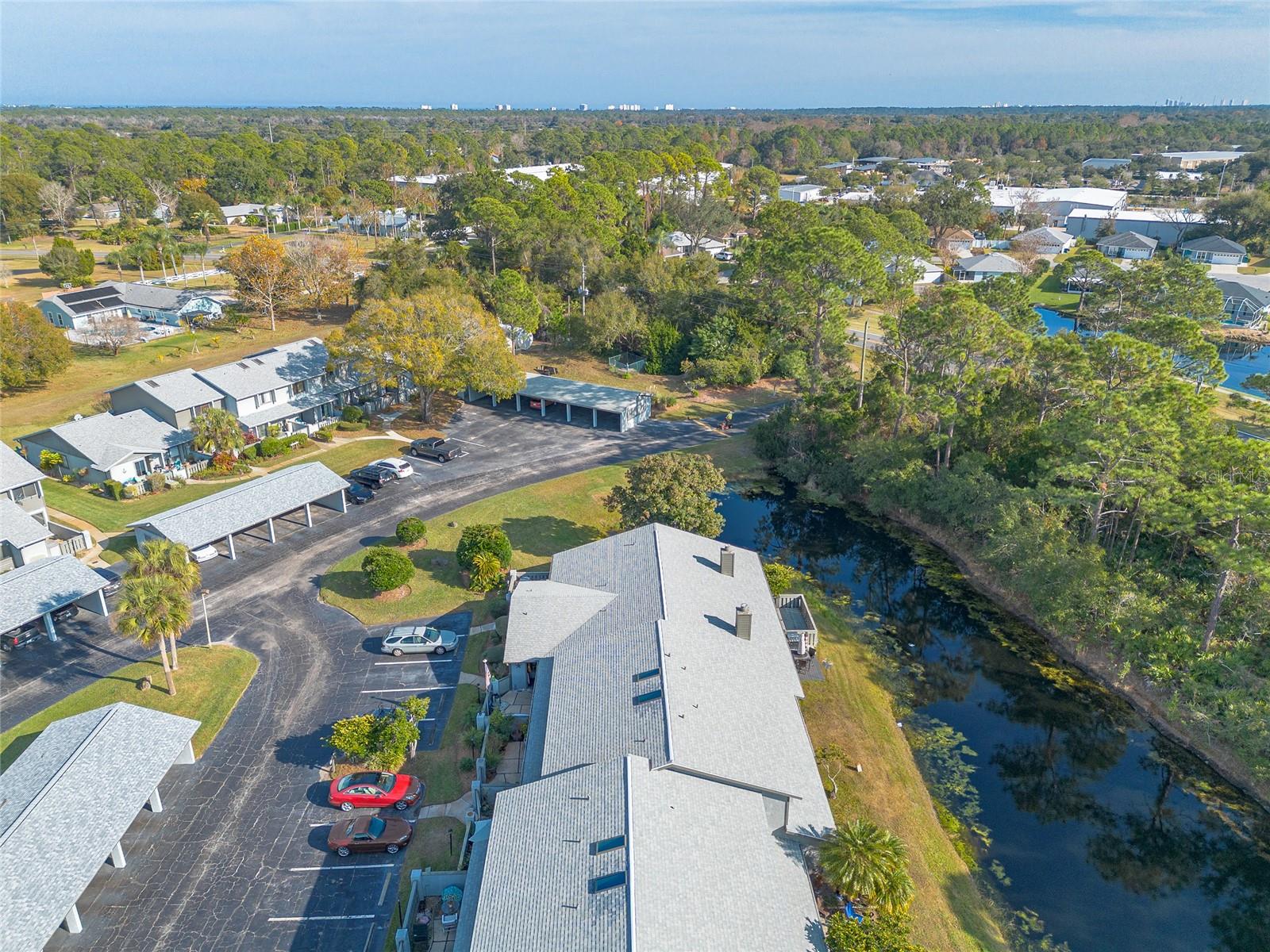 LAKES PINE RUN CONDO PH 01 02 - Residential