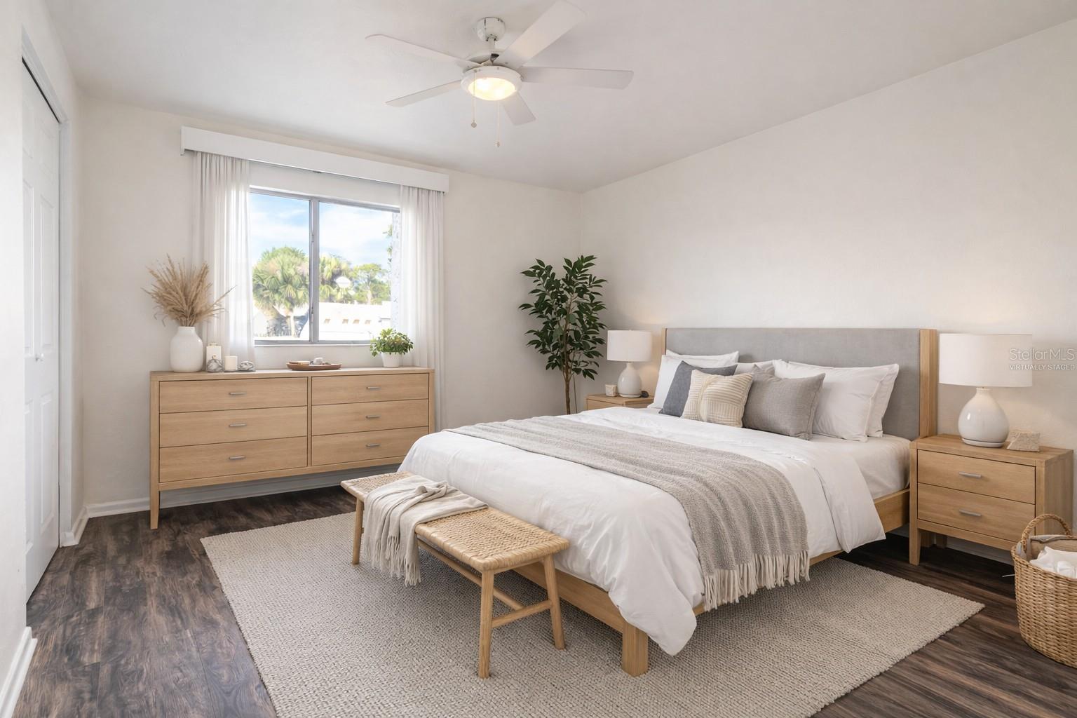 LAKES PINE RUN CONDO PH 01 02 - Residential