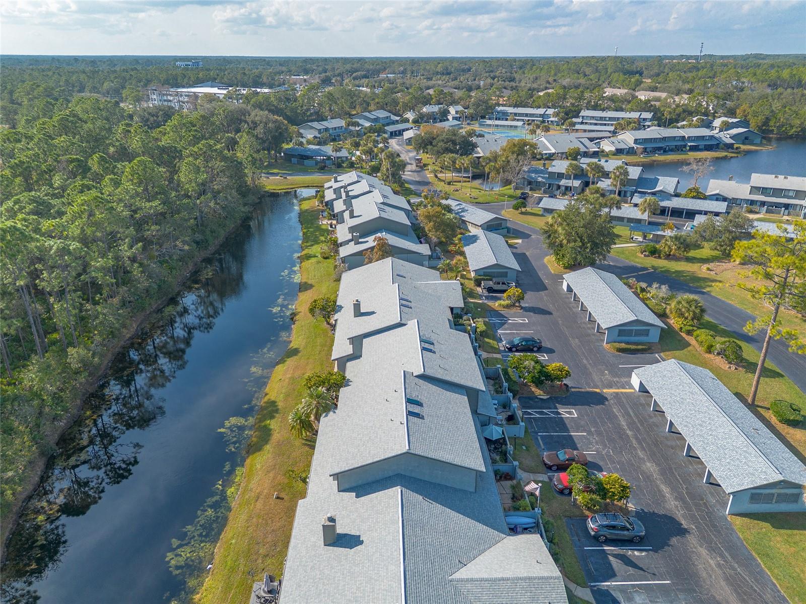 LAKES PINE RUN CONDO PH 01 02 - Residential