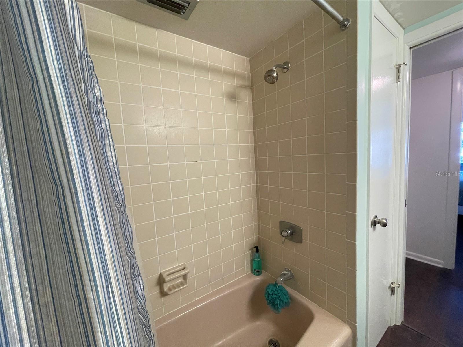 TWIN LAKES VILLAGE WEST CONDO - Residential