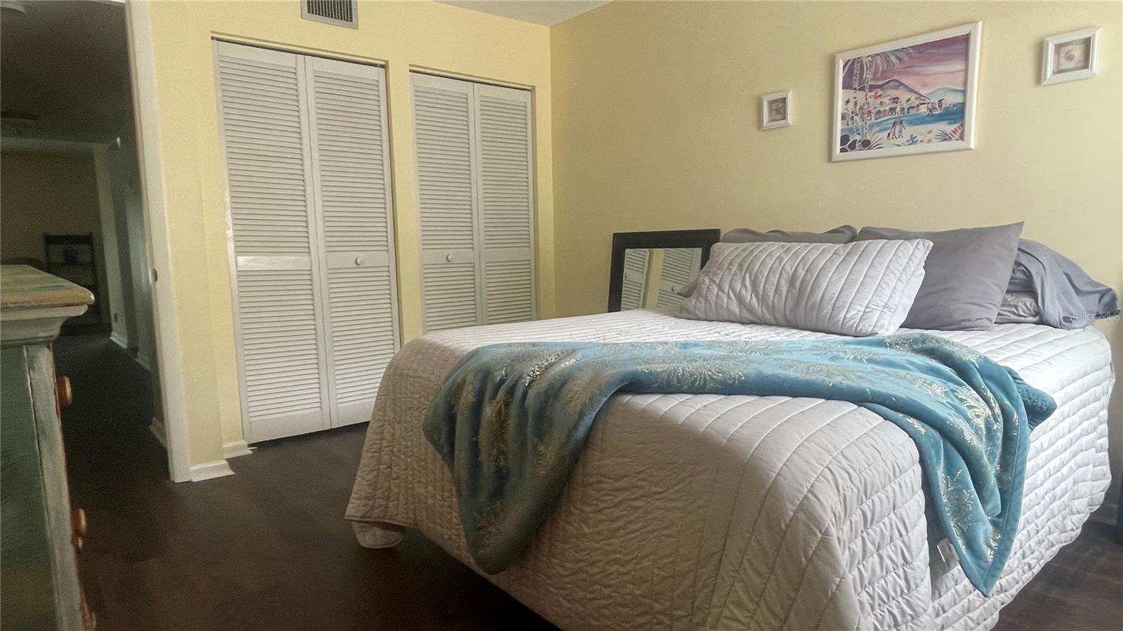 TWIN LAKES VILLAGE WEST CONDO - Residential