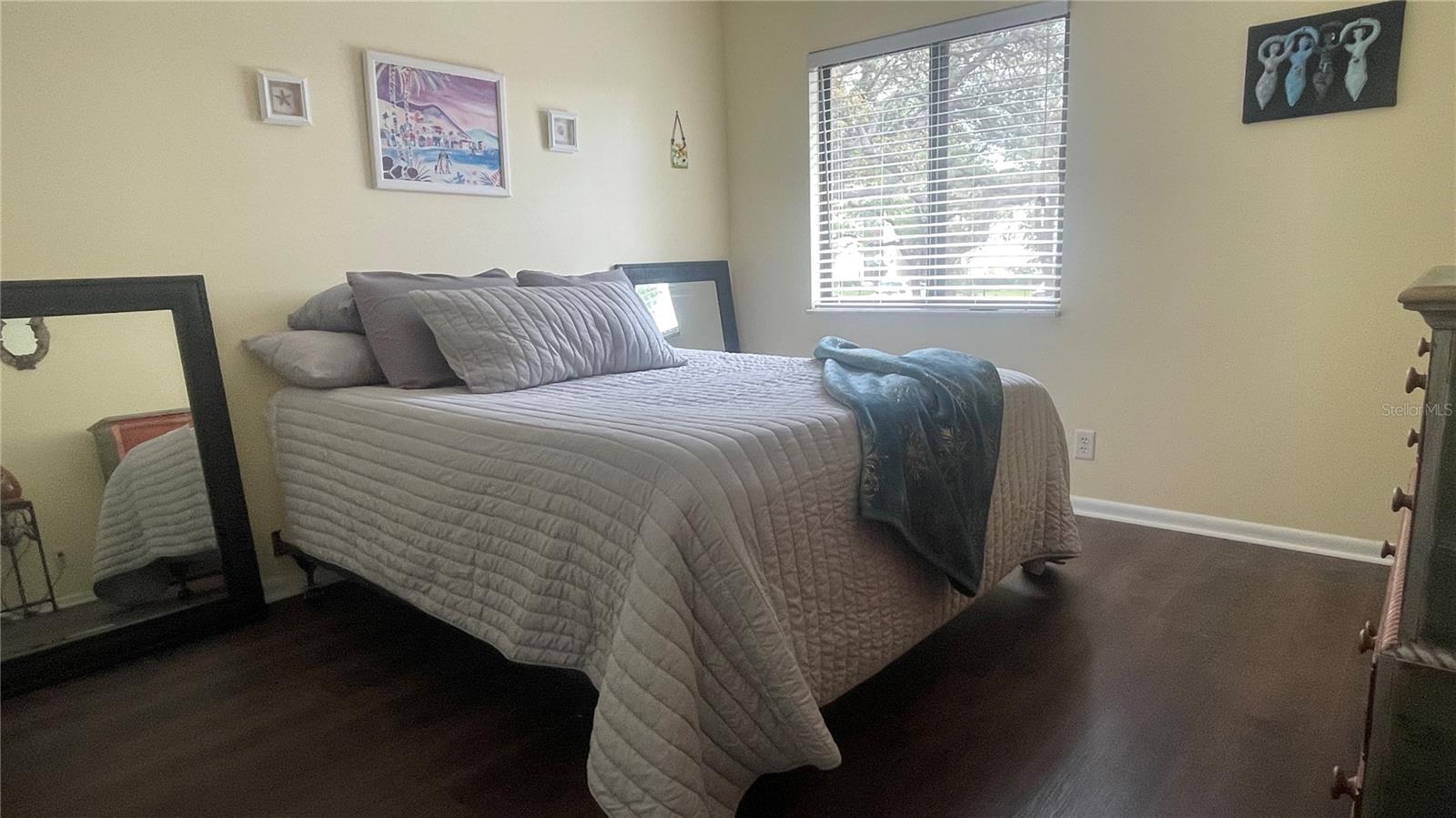 TWIN LAKES VILLAGE WEST CONDO - Residential