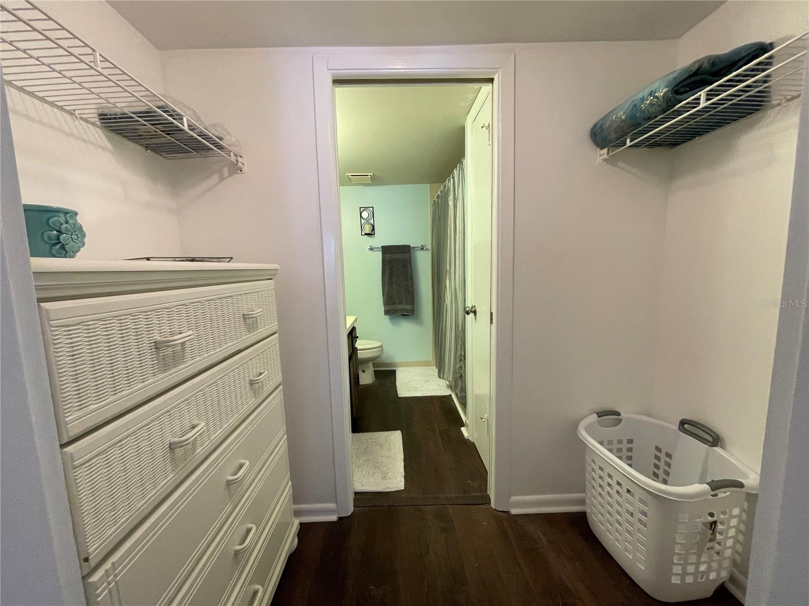 TWIN LAKES VILLAGE WEST CONDO - Residential