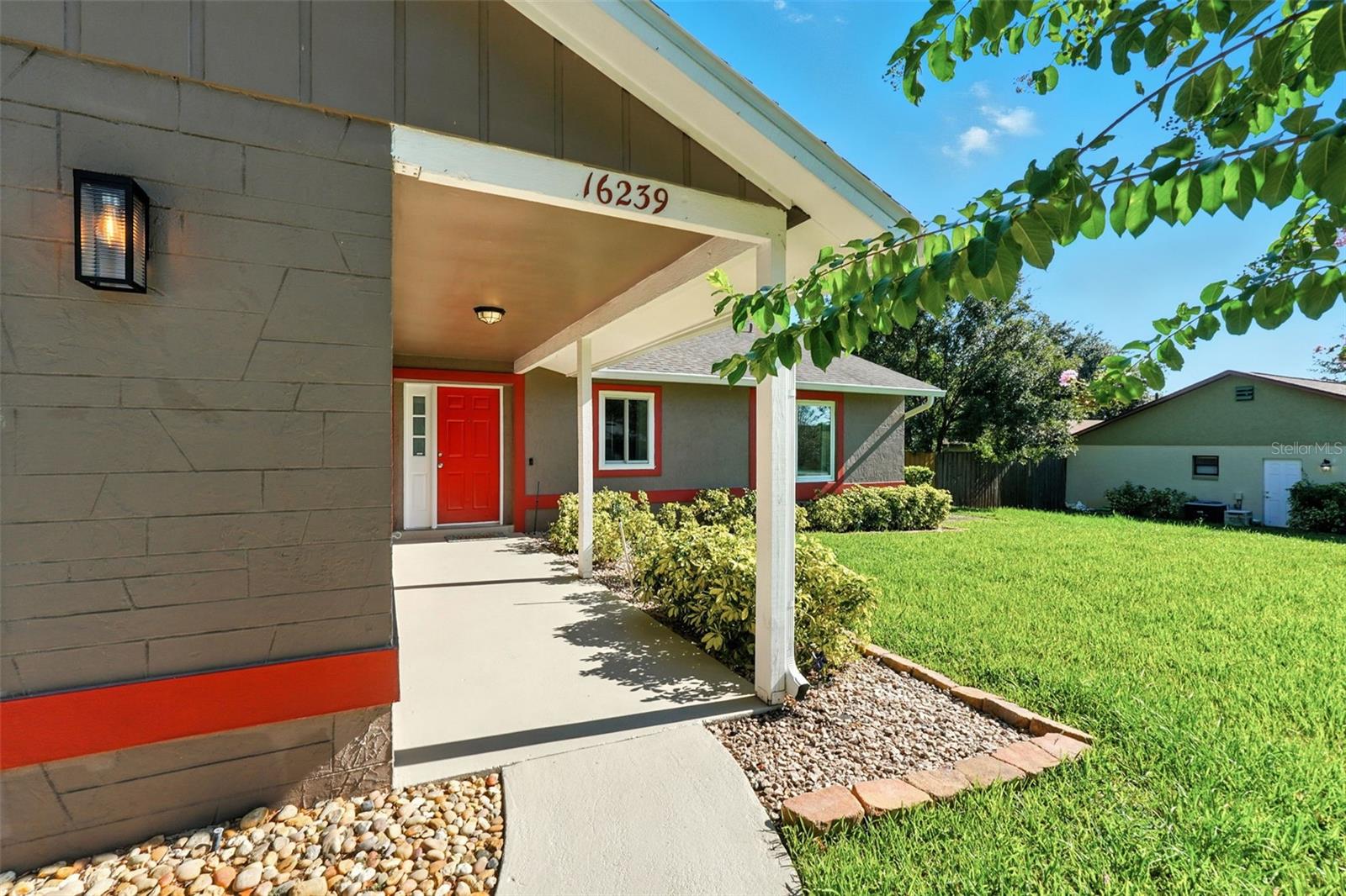 MONTVERDE LAKE FLORENCE SHORES - Residential