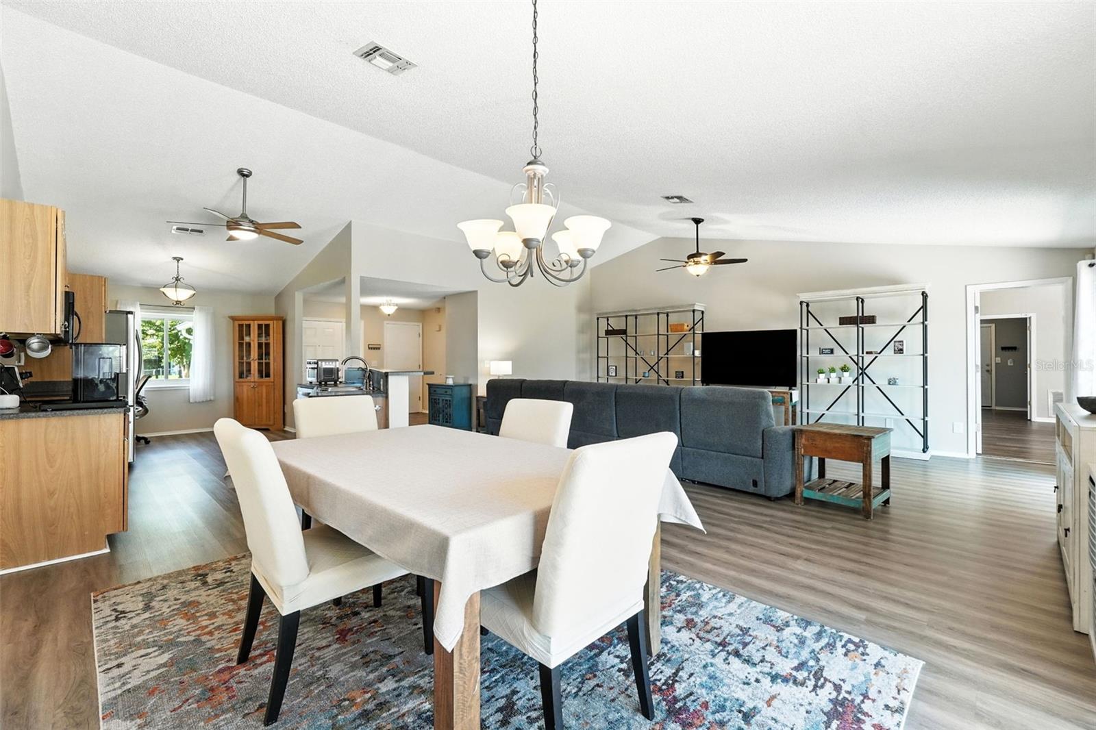 MONTVERDE LAKE FLORENCE SHORES - Residential