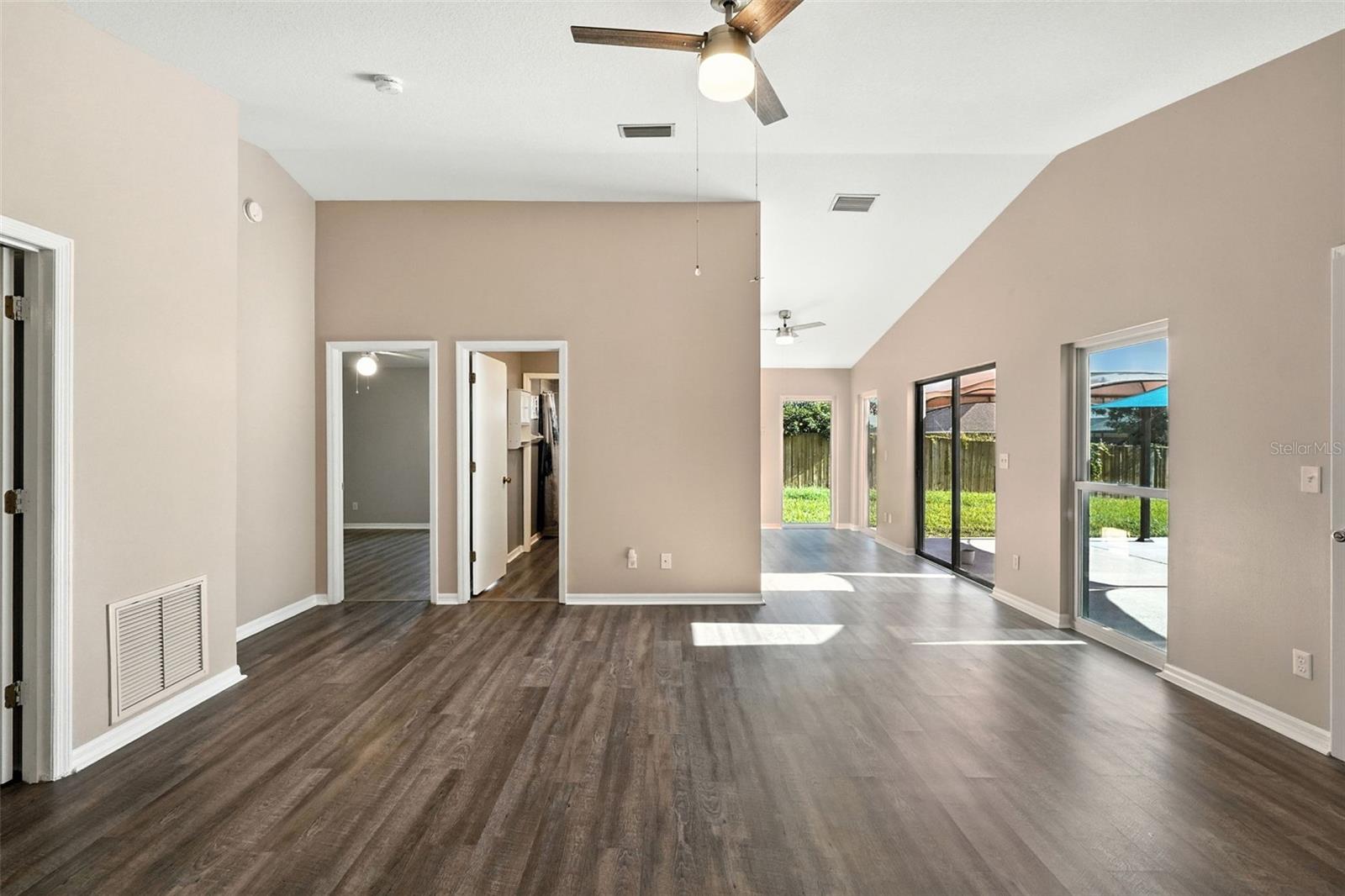 MONTVERDE LAKE FLORENCE SHORES - Residential