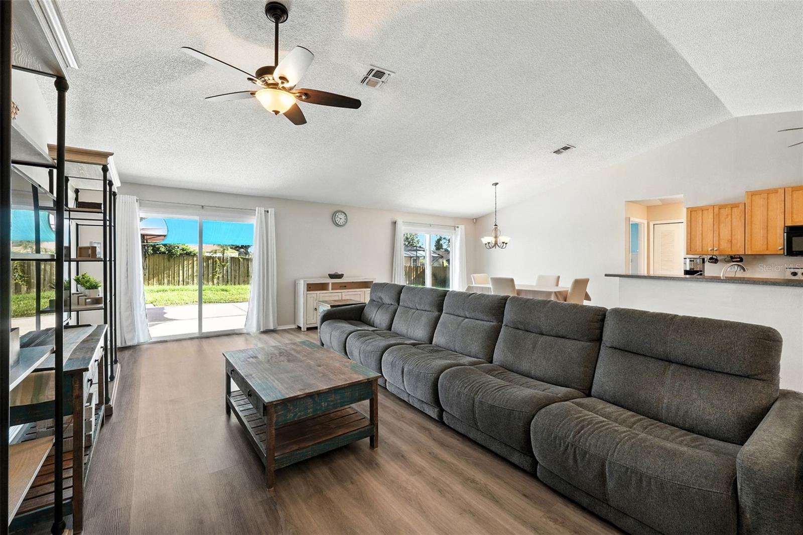 MONTVERDE LAKE FLORENCE SHORES - Residential